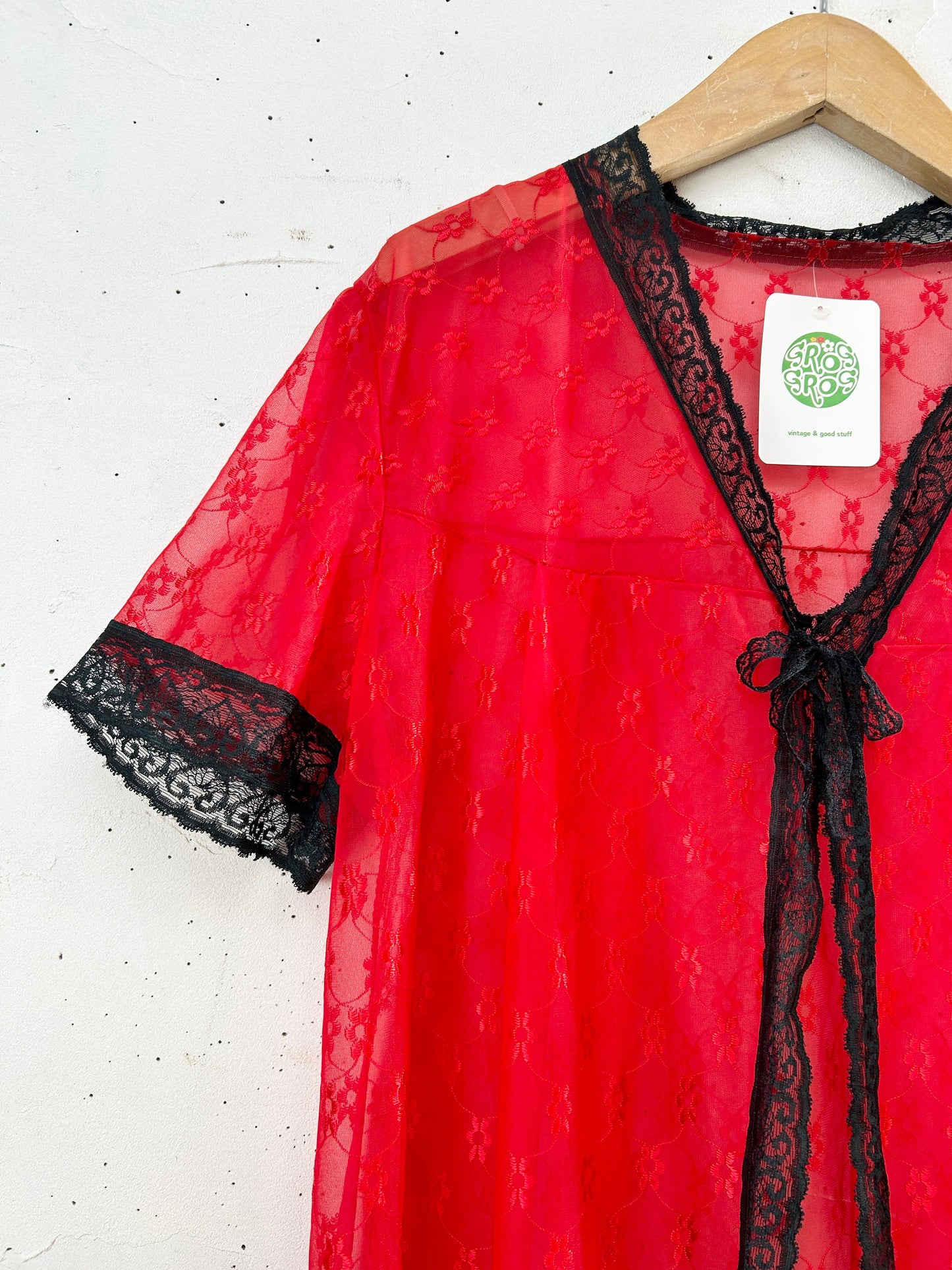 Vintage Gown [H30907]
