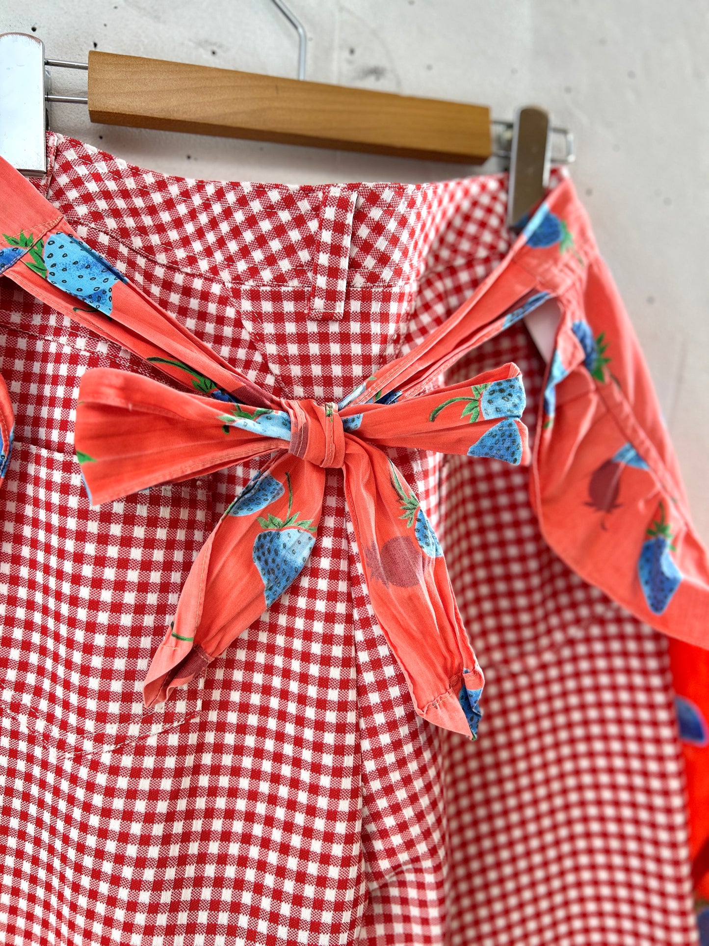Vintage Apron [H30849]