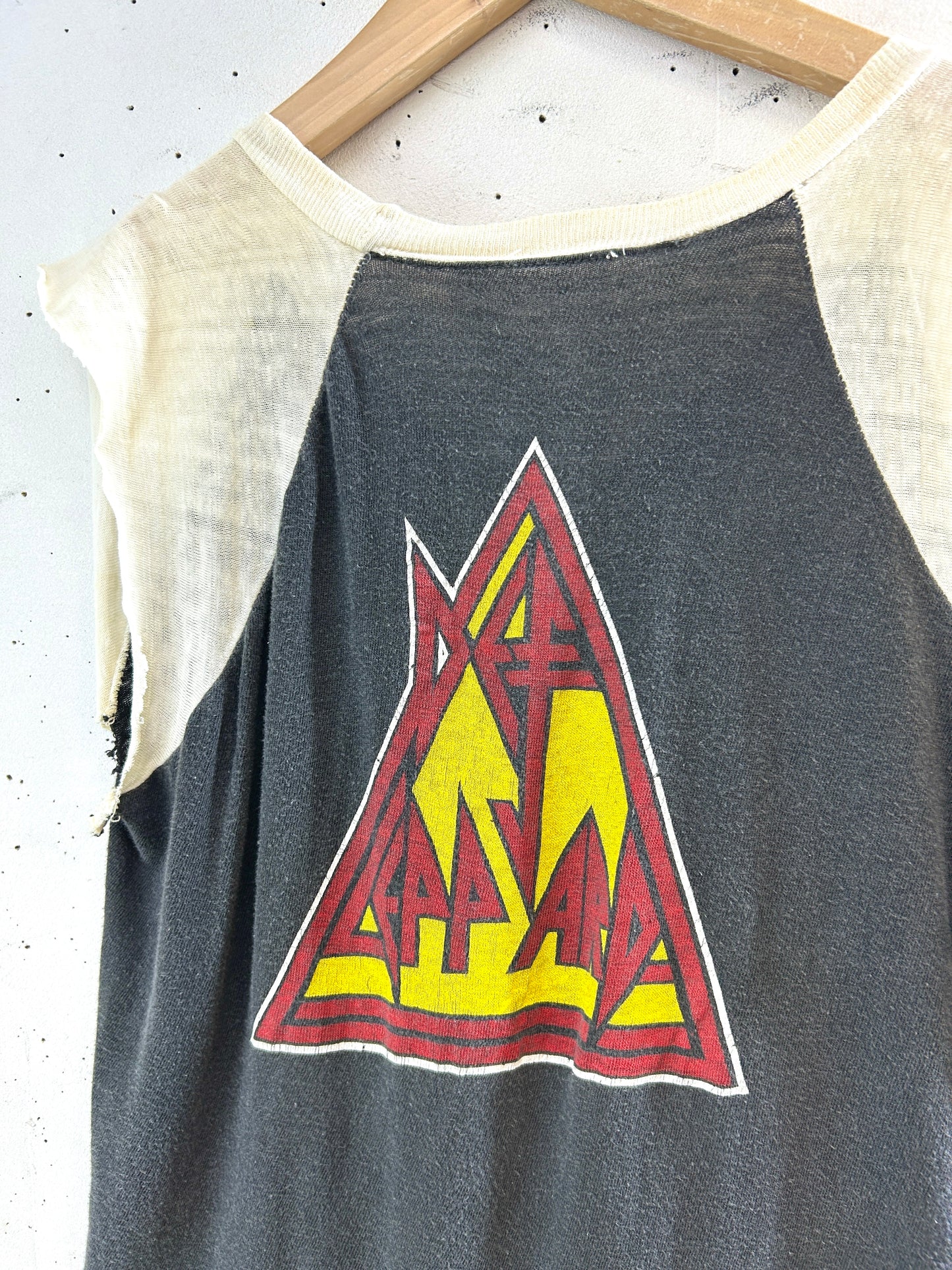 Vintage T-Shirt [F32692]