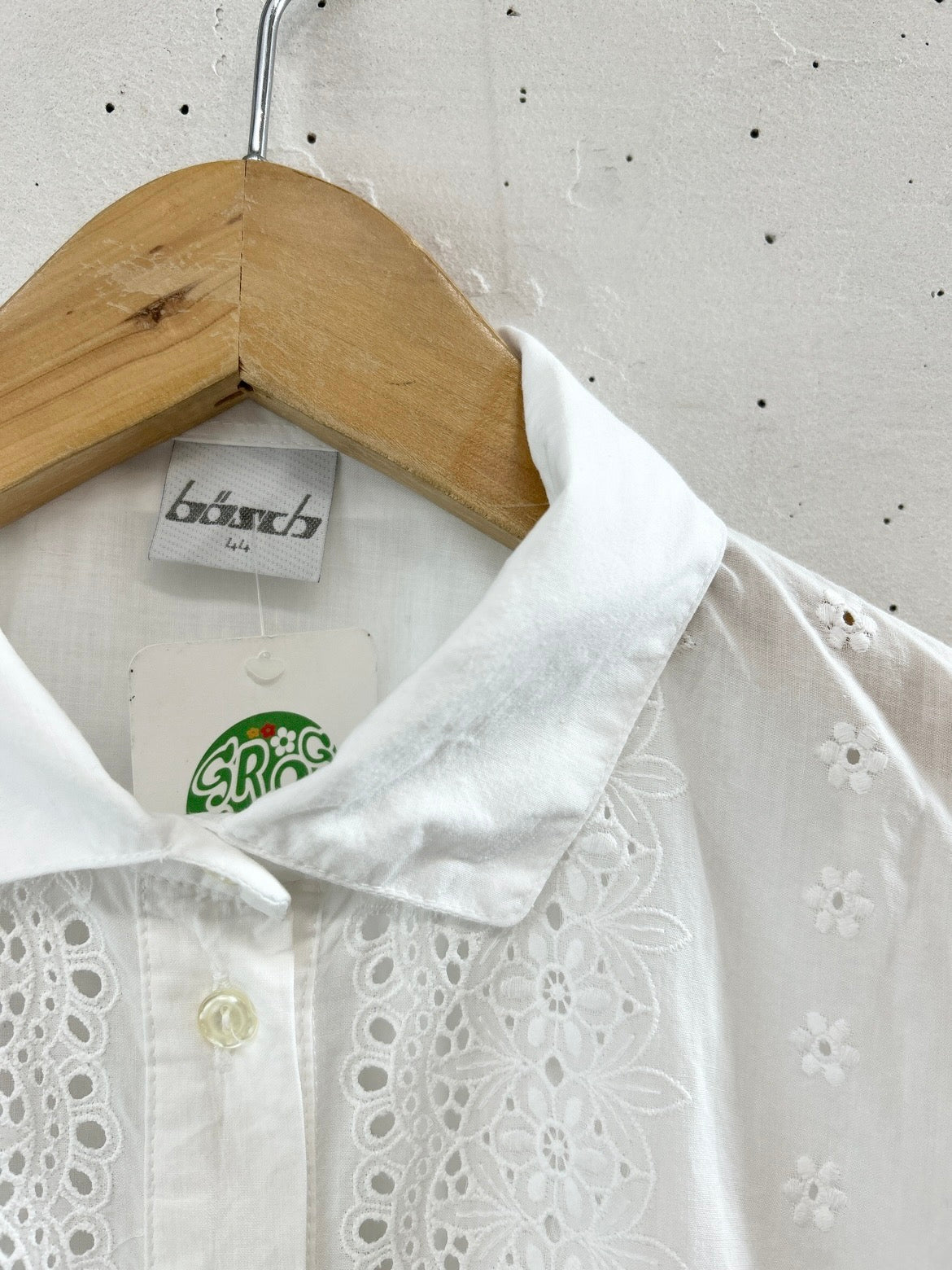 Vintage White Blouse [D32078]