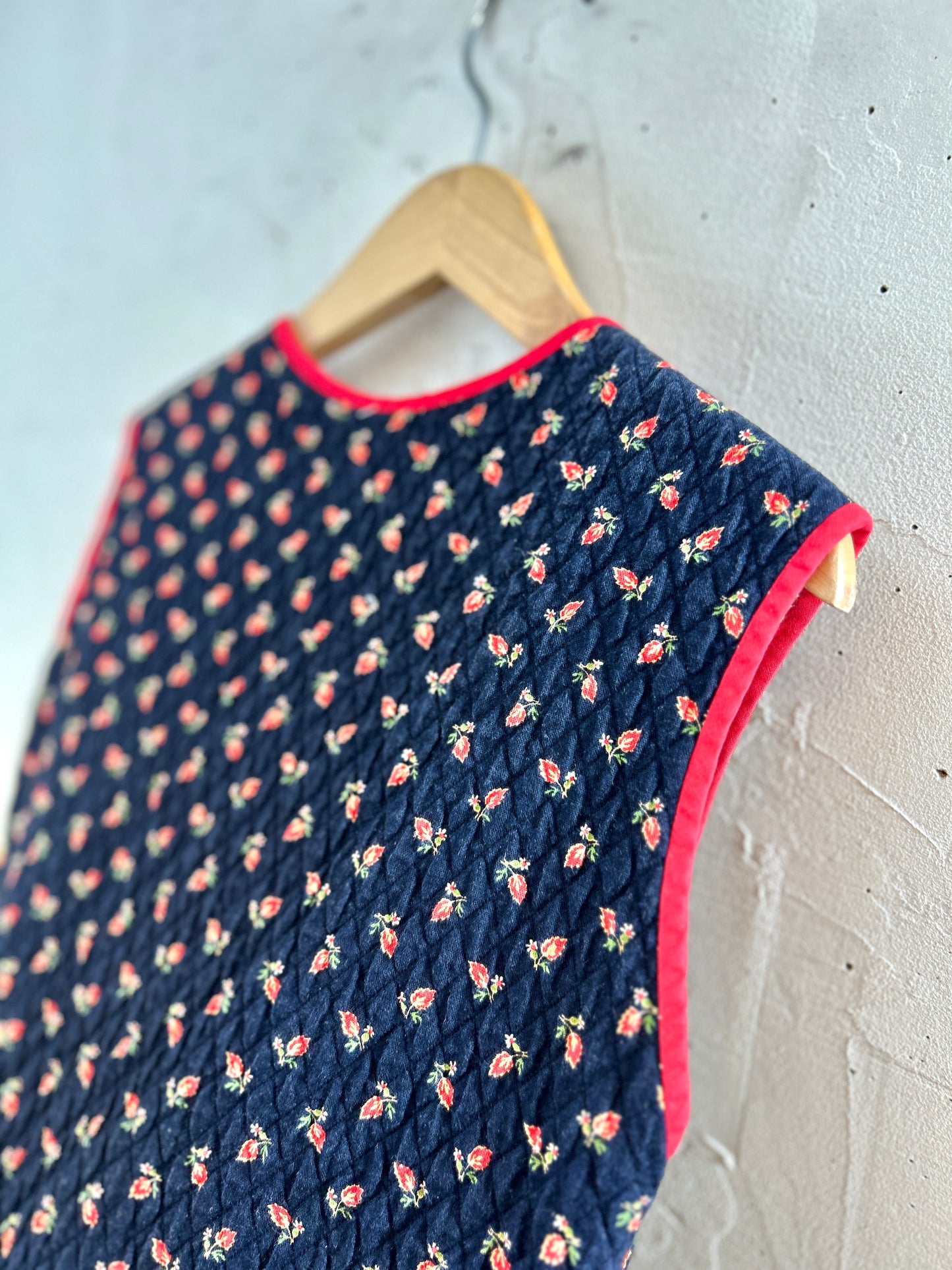 Vintage Quilting Vest [I30360]