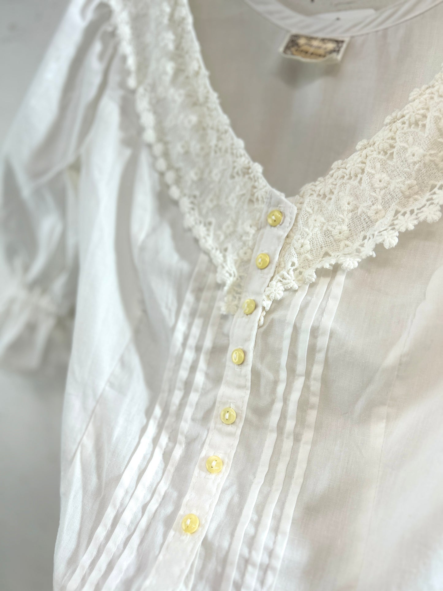 '70sVintage White Blouse 〜GUNNIES〜 [A31323]