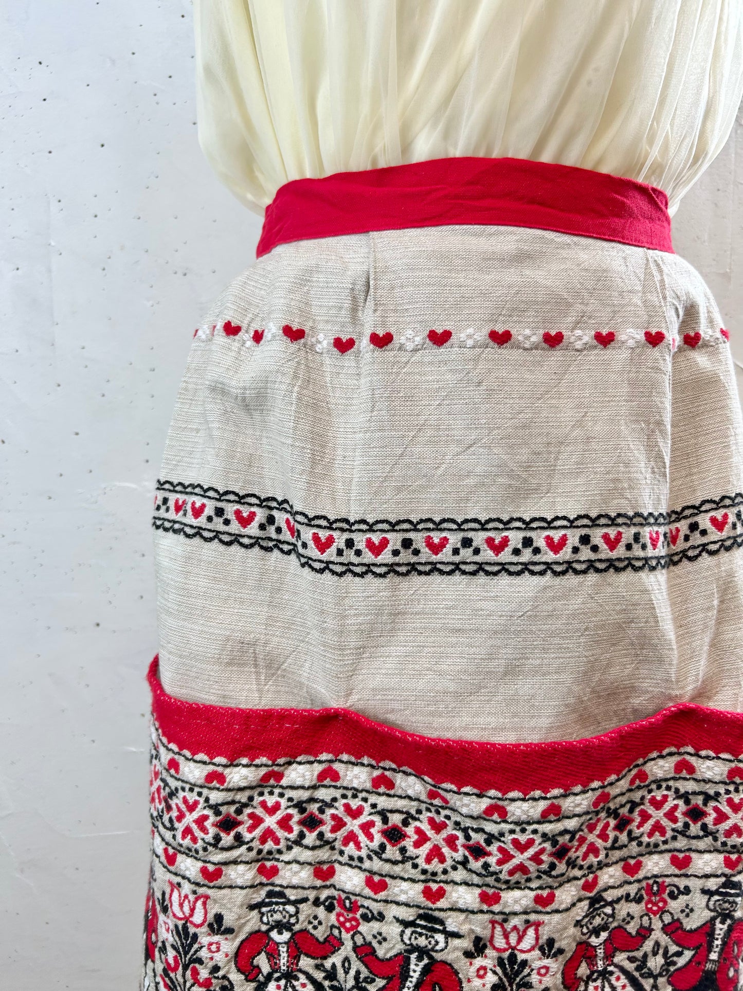 Vintage Tyrol Apron MADE IN AUSTRIA [G30713]