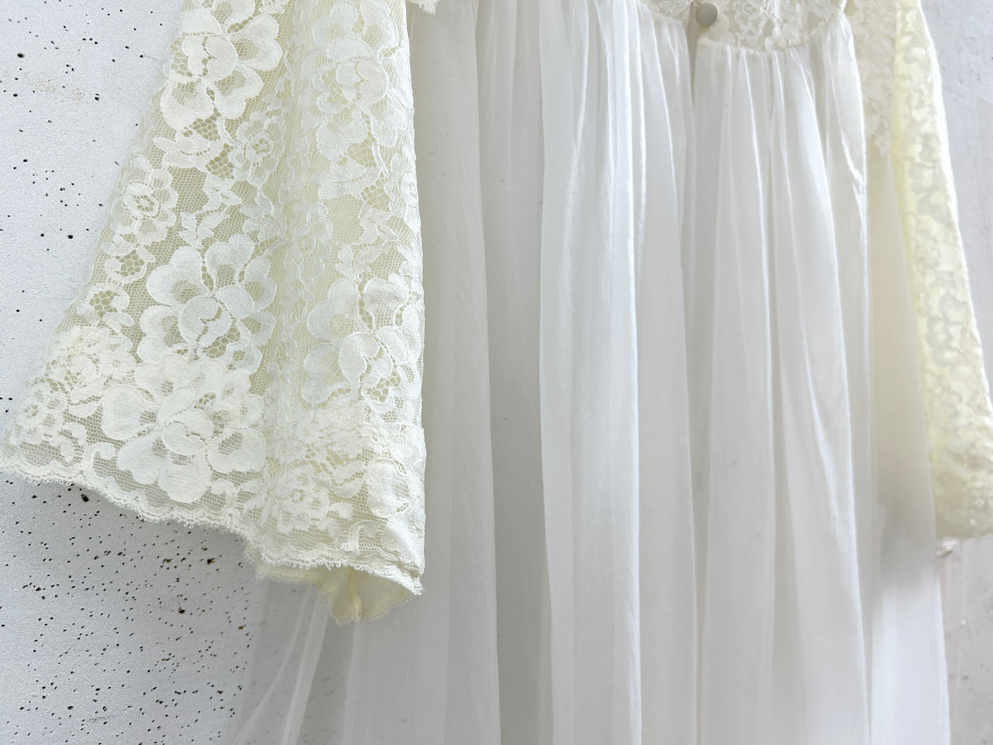 Vintage Lingerie Gown [H33557]