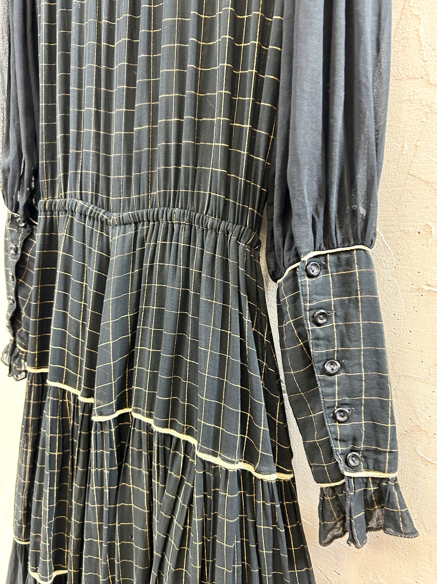 Vintage Black Dress [H30952]