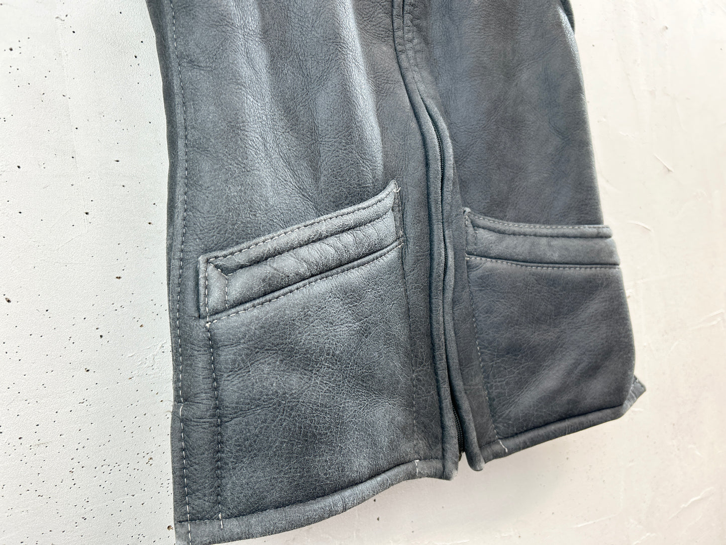 Vintage Leather Vest [B31516]