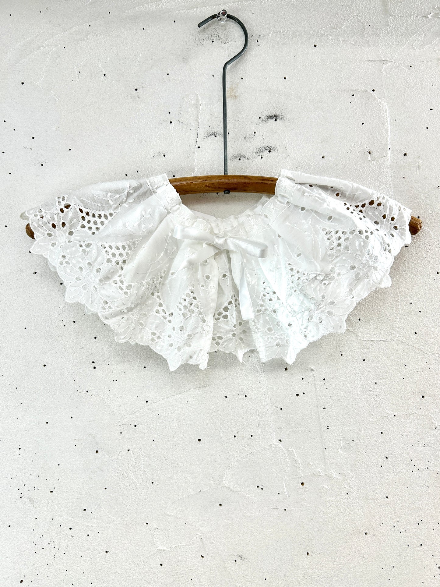 Vintage Lace Collar [H33501]