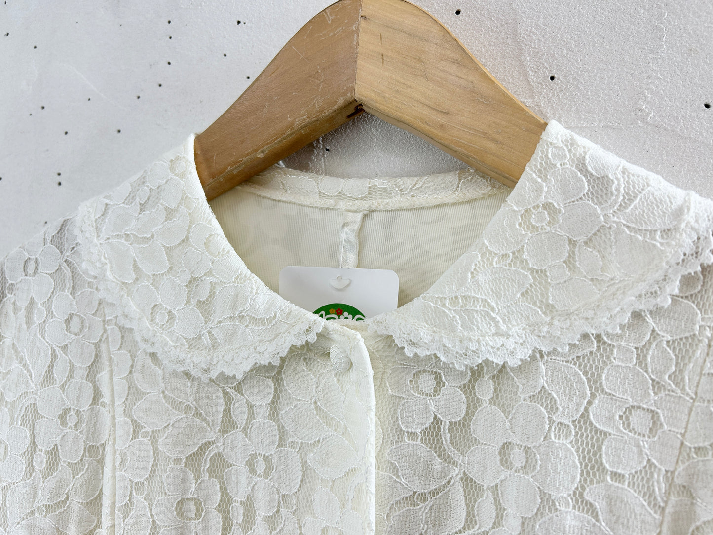 Vintage Gown [H30768]