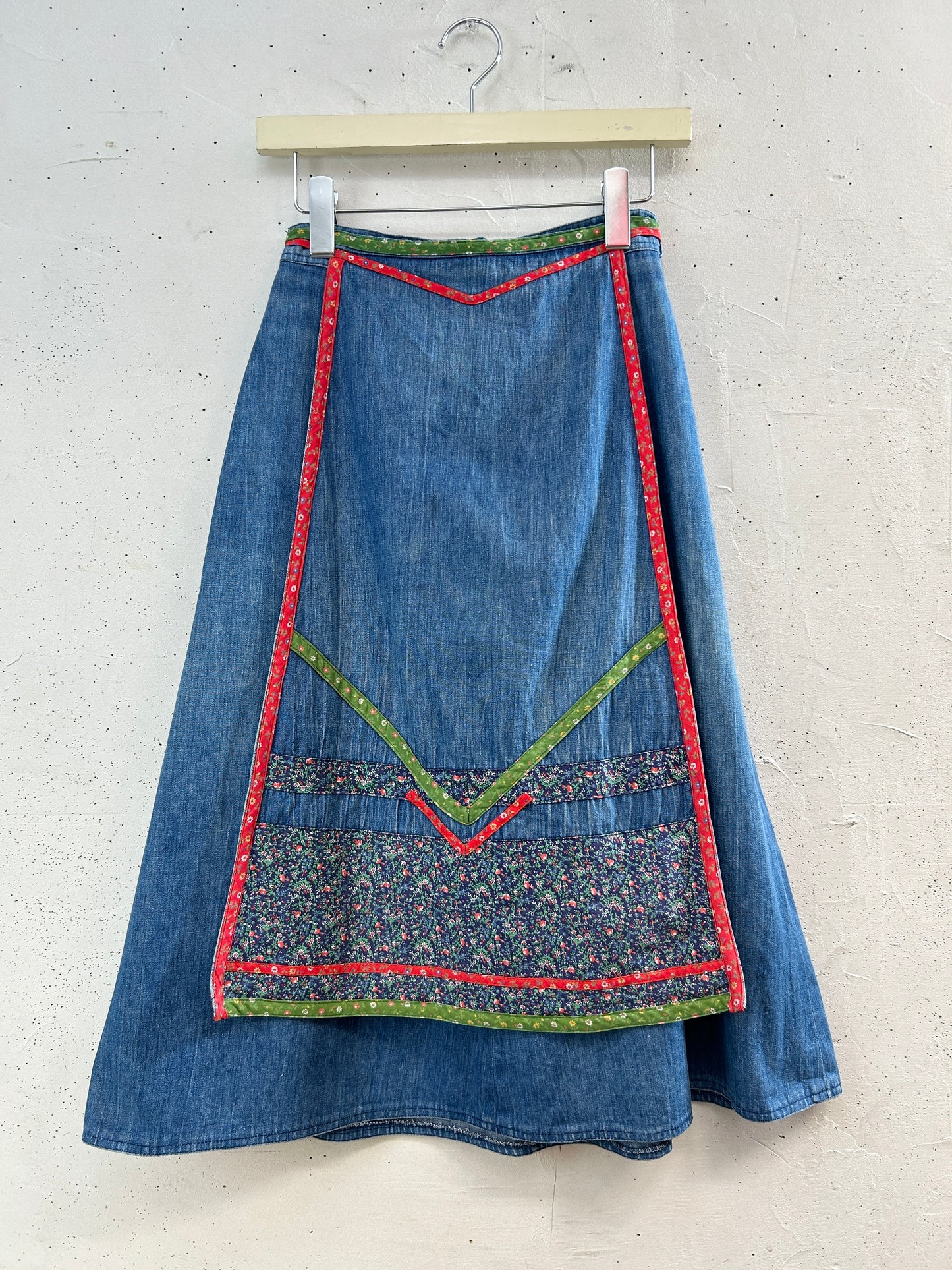 Vintage Denim Skirt [G33227]