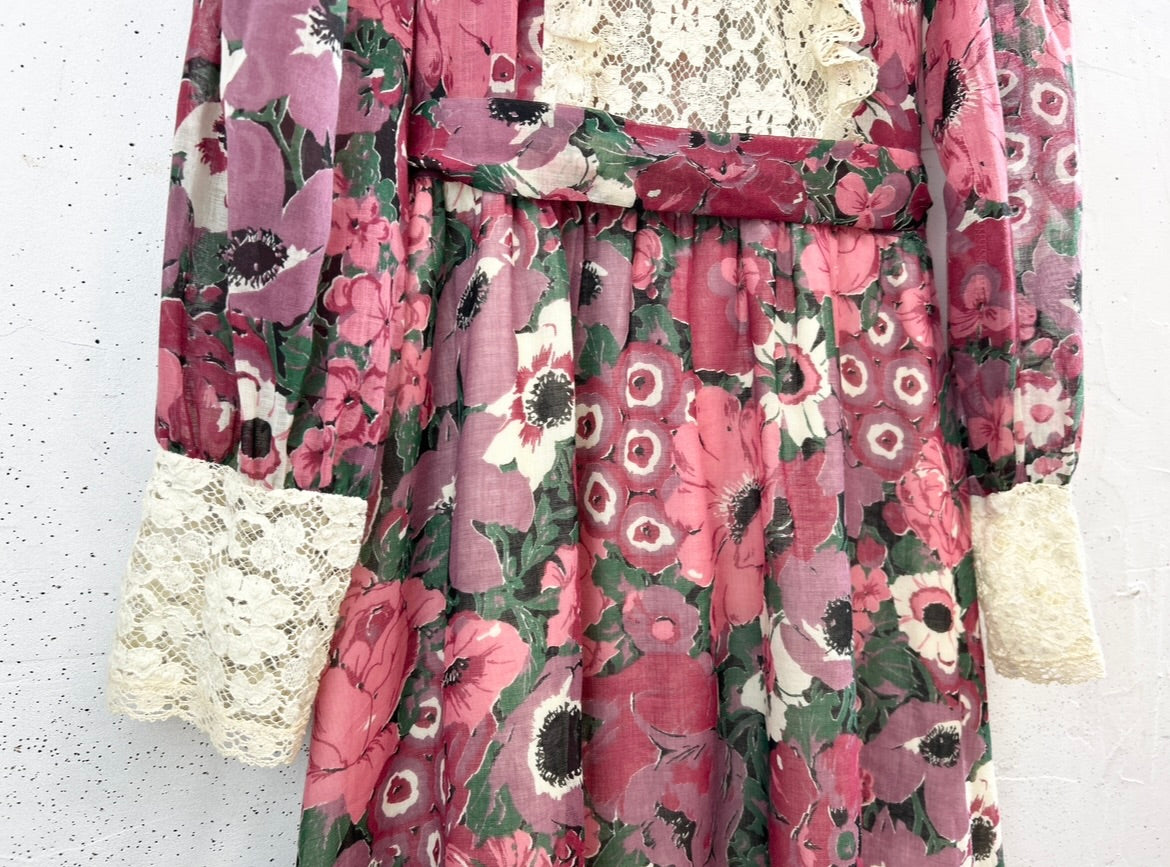 '70s Vintage Dress [E32307]
