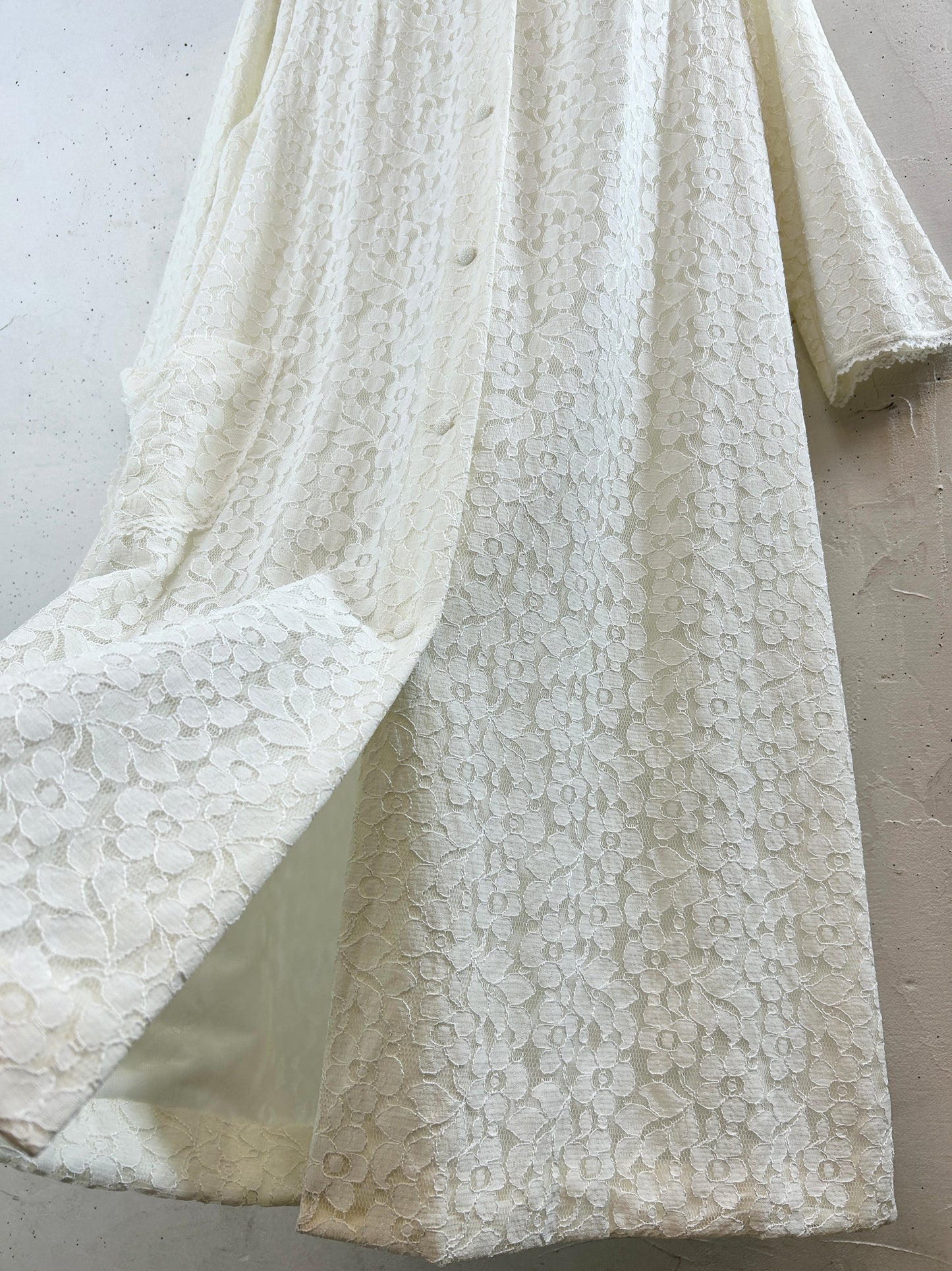Vintage Gown [H30768]