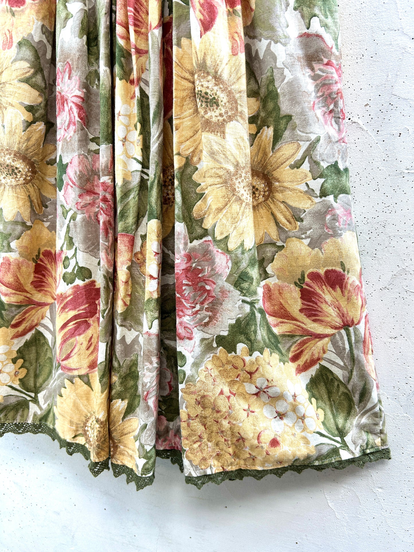 Vintage Tyrol Skirt [D32210]