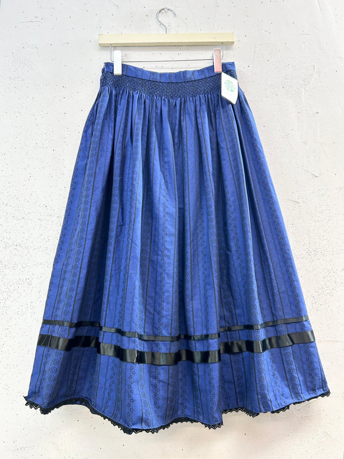 Vintage Tyrol Skirt [J34335]