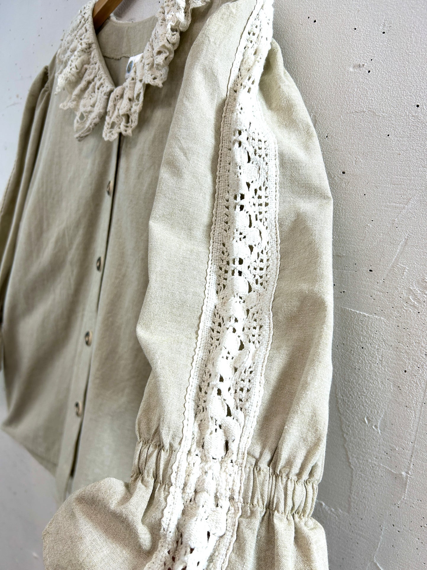 Vintage Tyrol Blouse 〜C&A〜 [B31507]