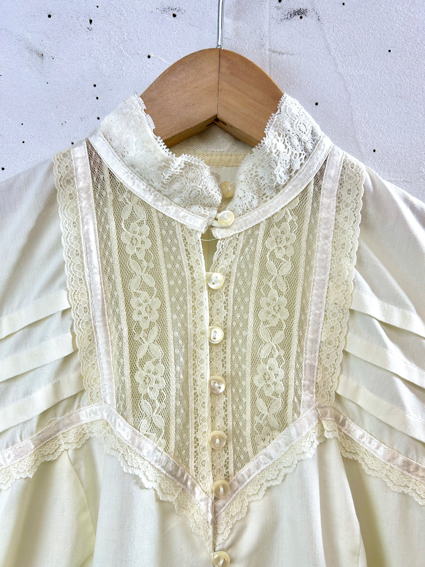 '70s Vintage White Blouse [I30322]