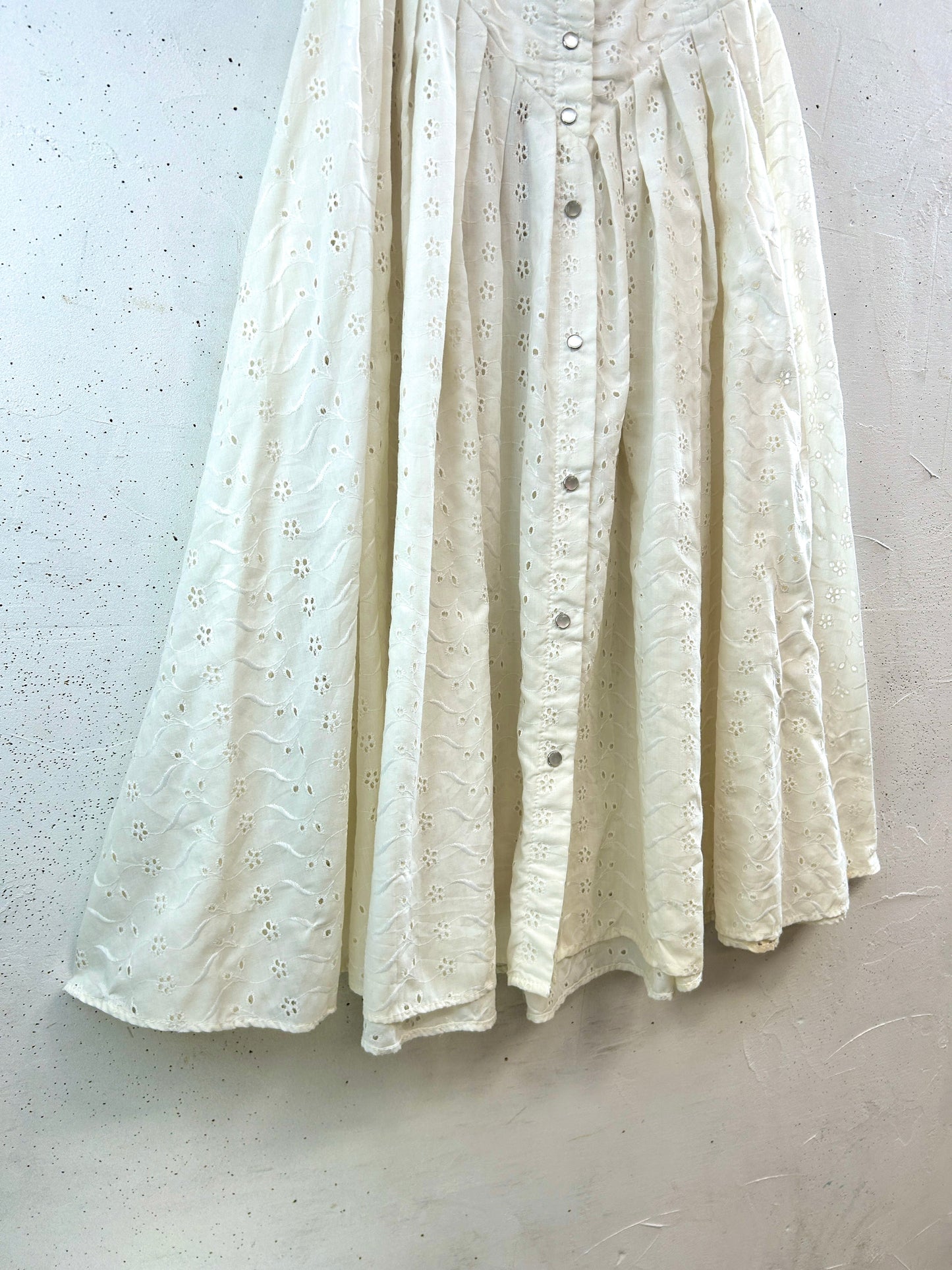 Vintage Cutwork Embroidery Skirt [D32227]