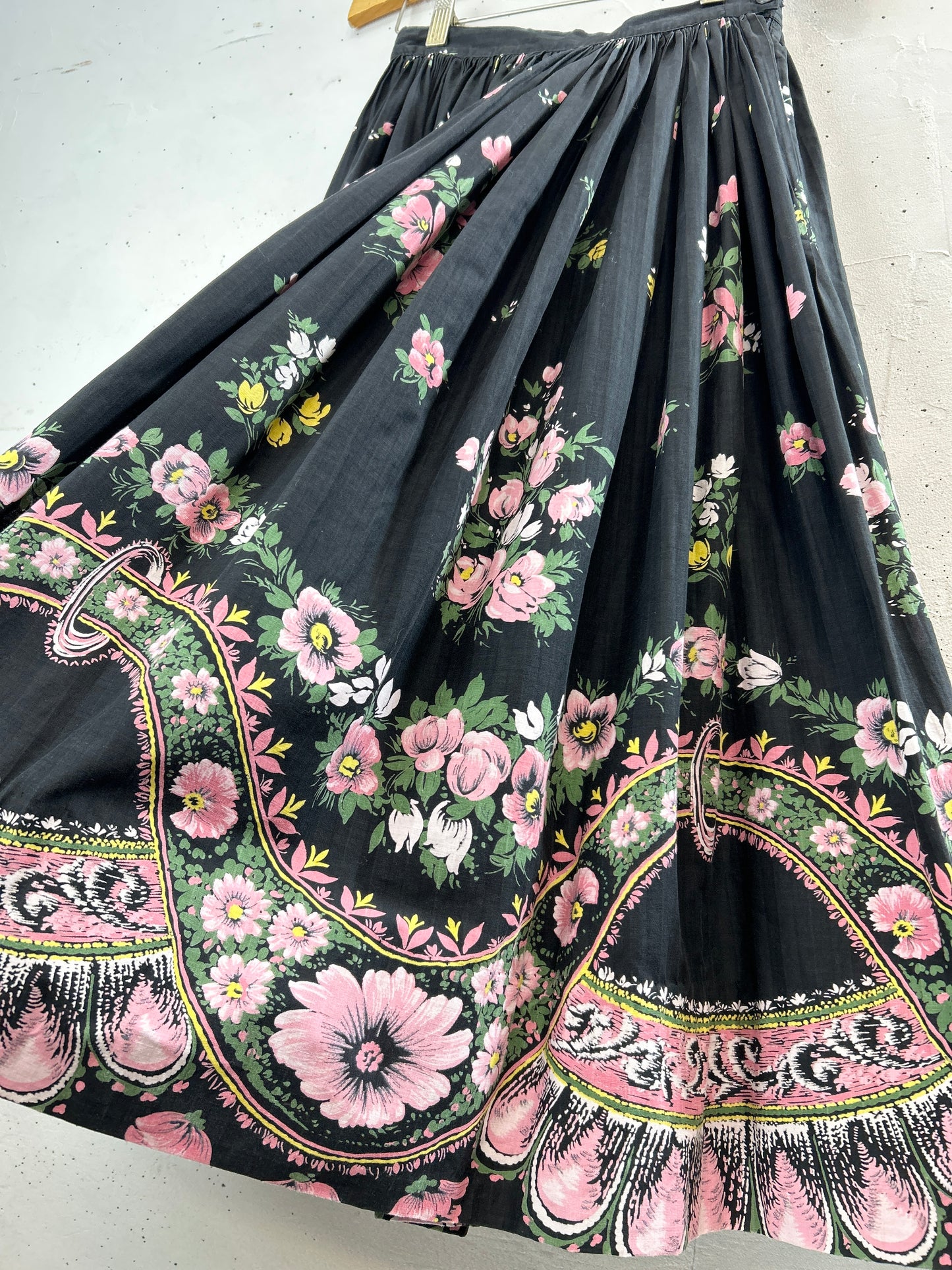 '50s Vintage End Pattern Skirt [B31519]