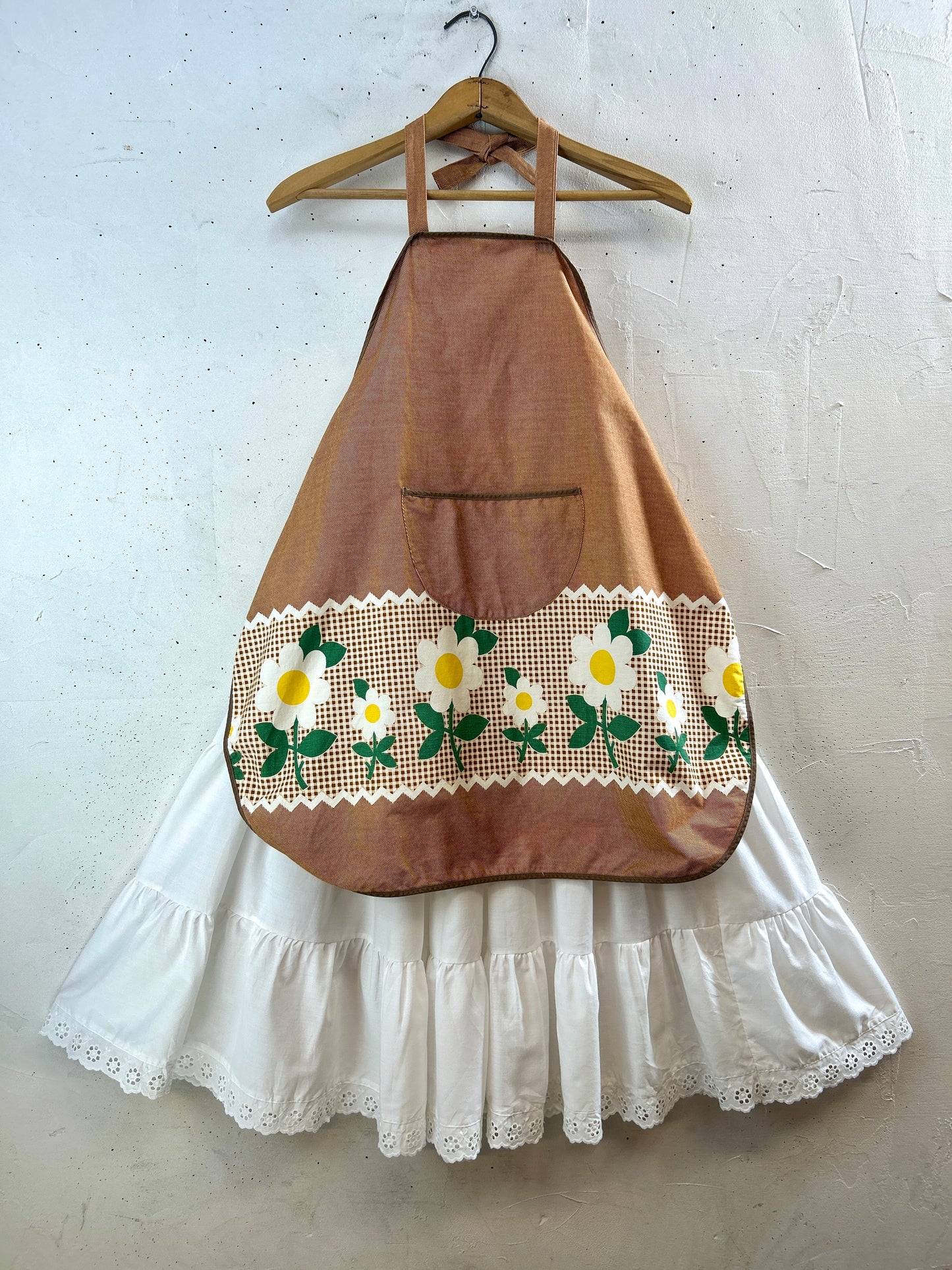 Vintage Apron [J30393]