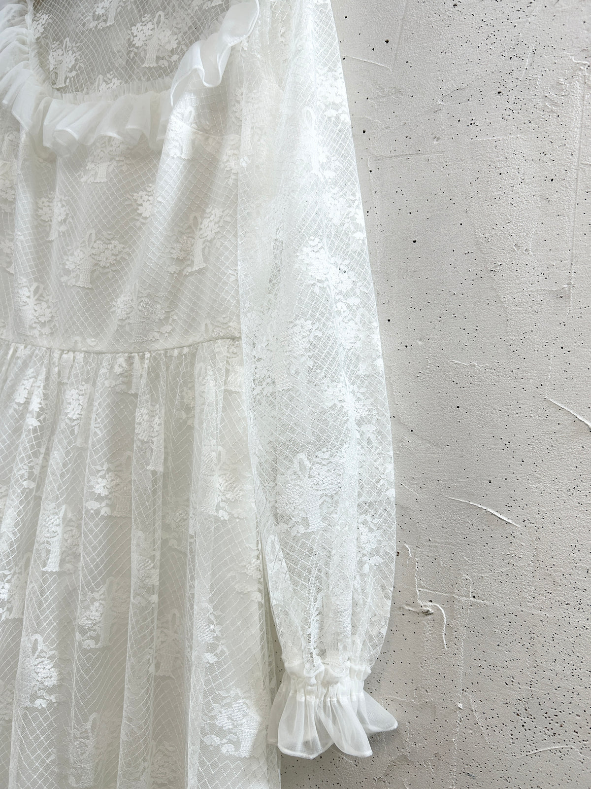 Vintage White Lace Dress [I33820]