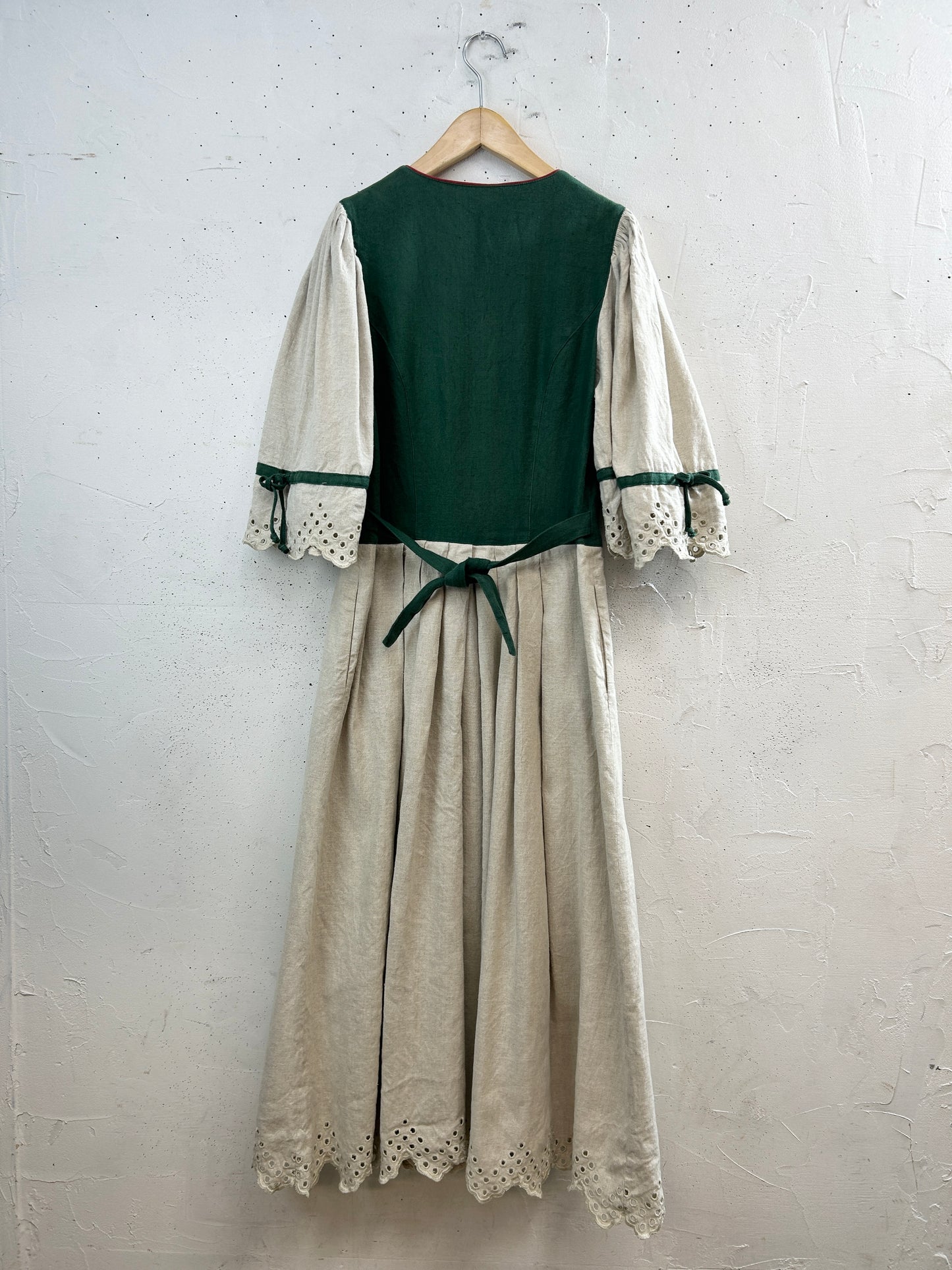Vintage Tyrol Dress [G33260]