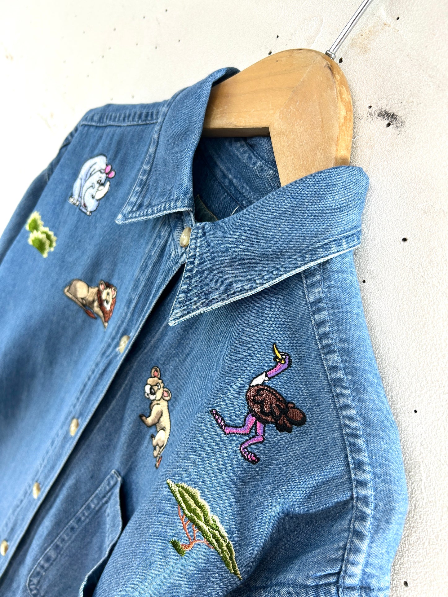 Vintage Denim Shirt [H33509]