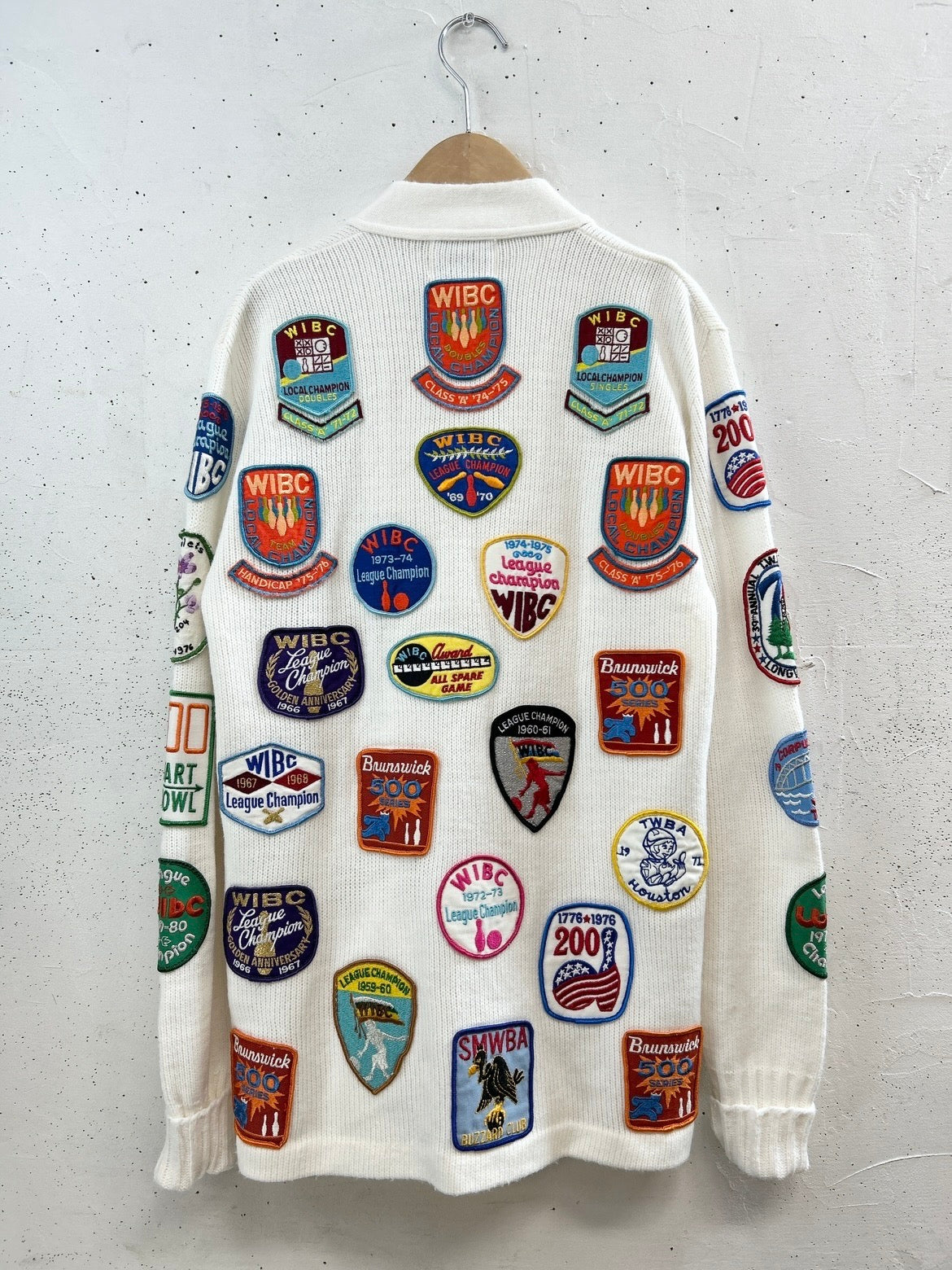 '70s Vintage Patch Cardigan [D32074]