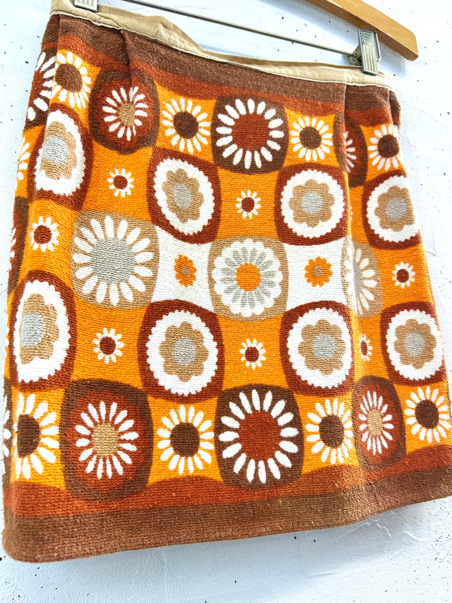 Vintage Apron [E32539]