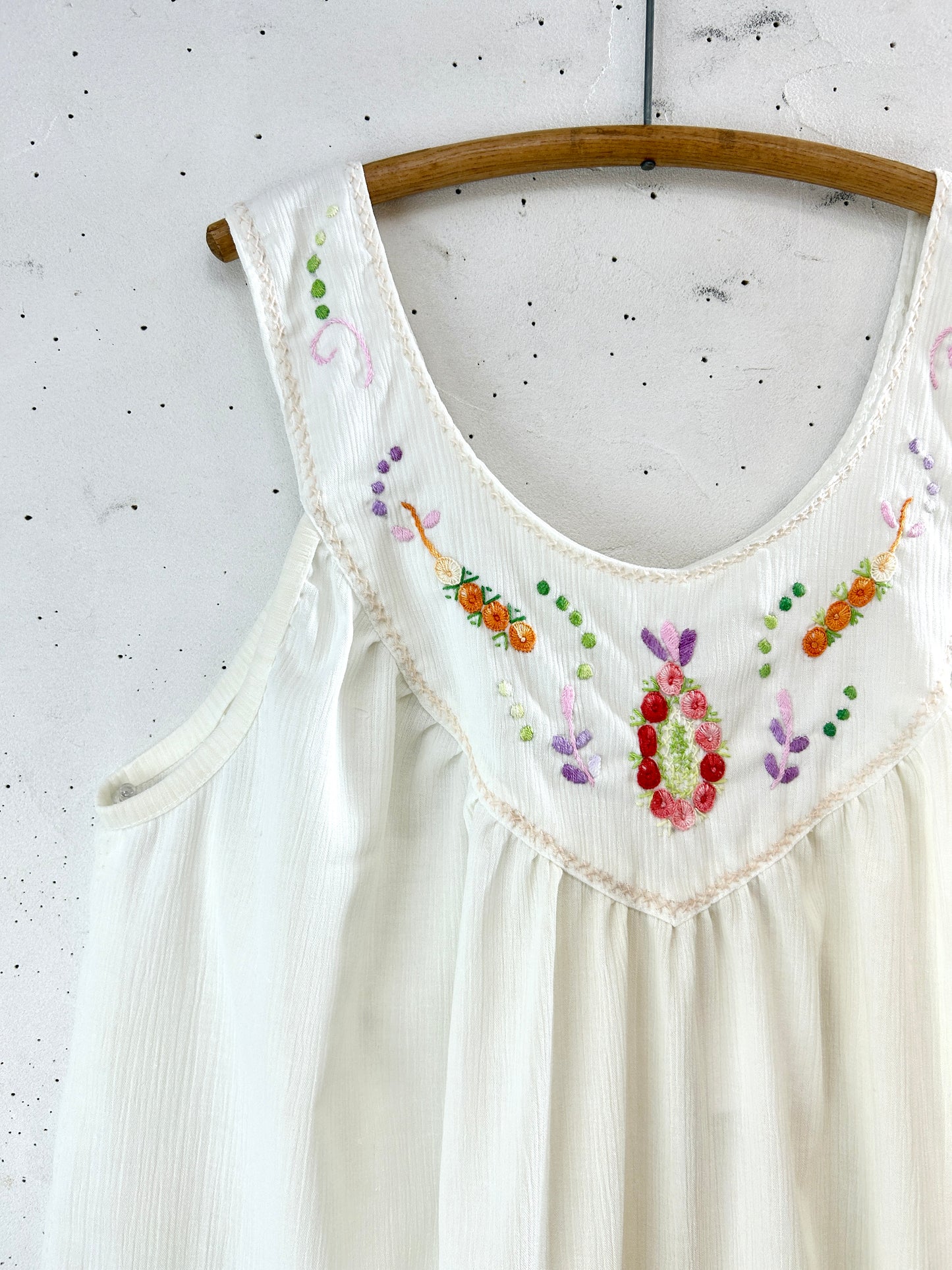 Vintage White Dress [F32737]