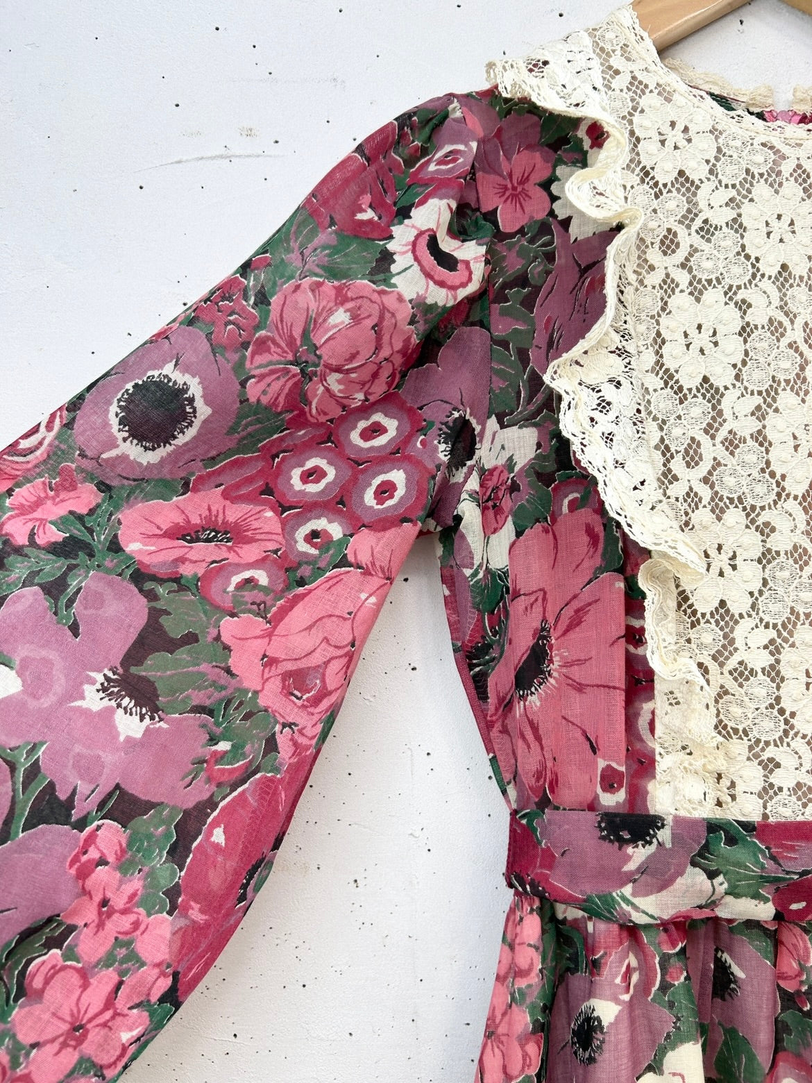 '70s Vintage Dress [E32307]