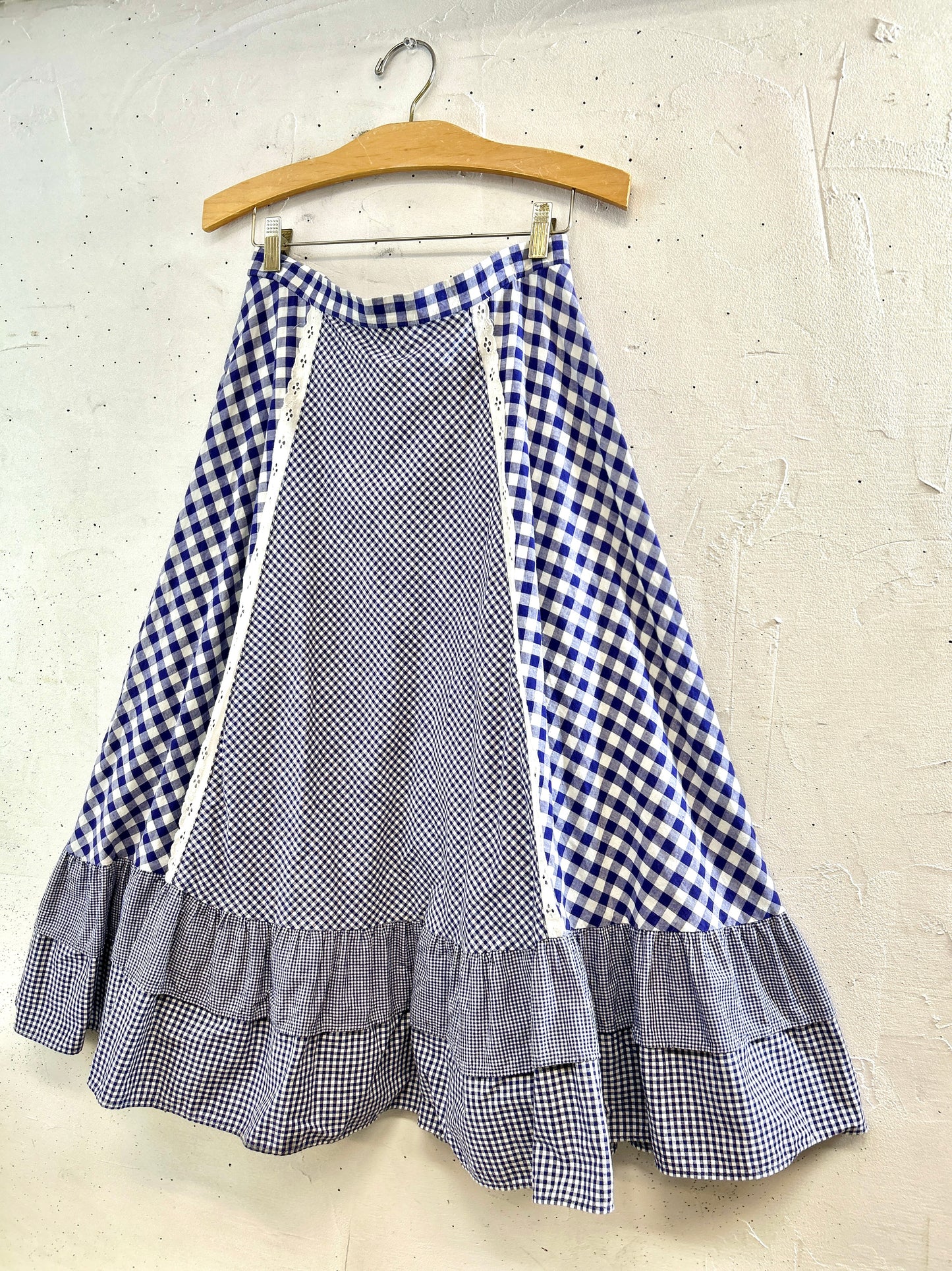 Vintage Tired Skirt MADE IN WESTERN GERMANY [A31289]