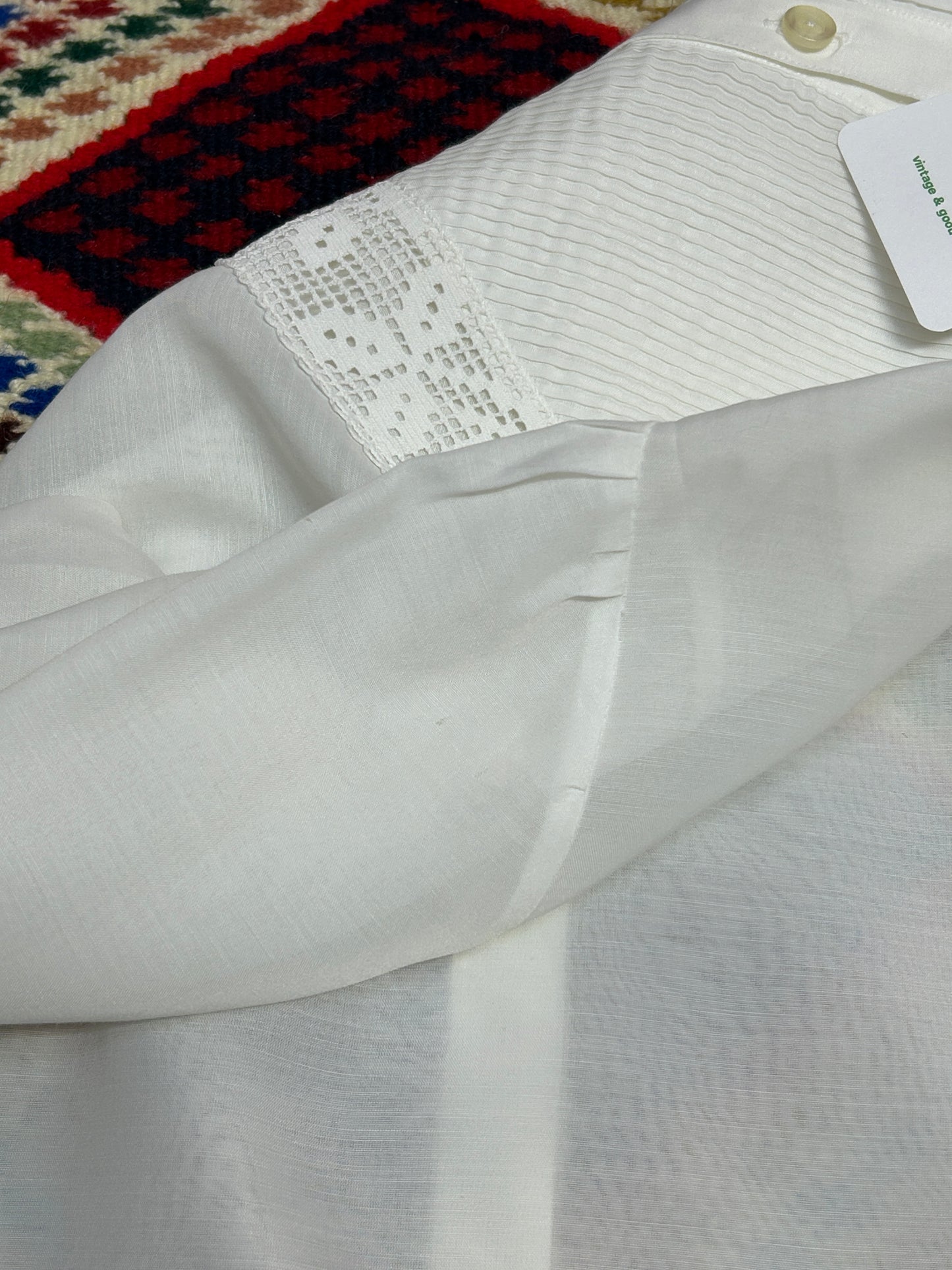 Vintage White Blouse [F32615]