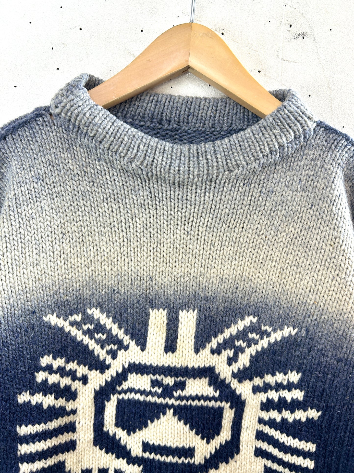 Vintage Hand Knit [J30520]