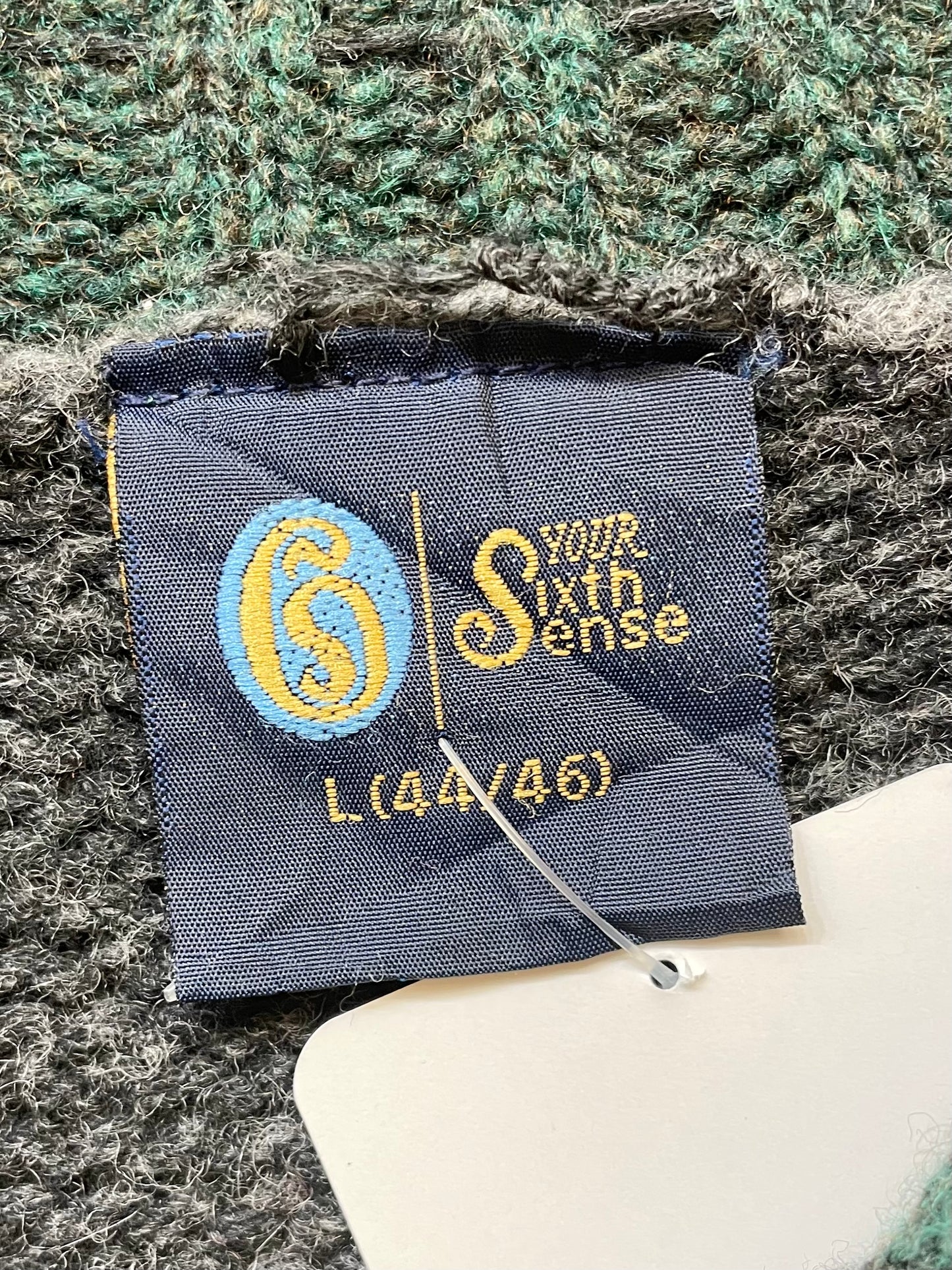 Vintage Hand Knit Cardigan [A25909]