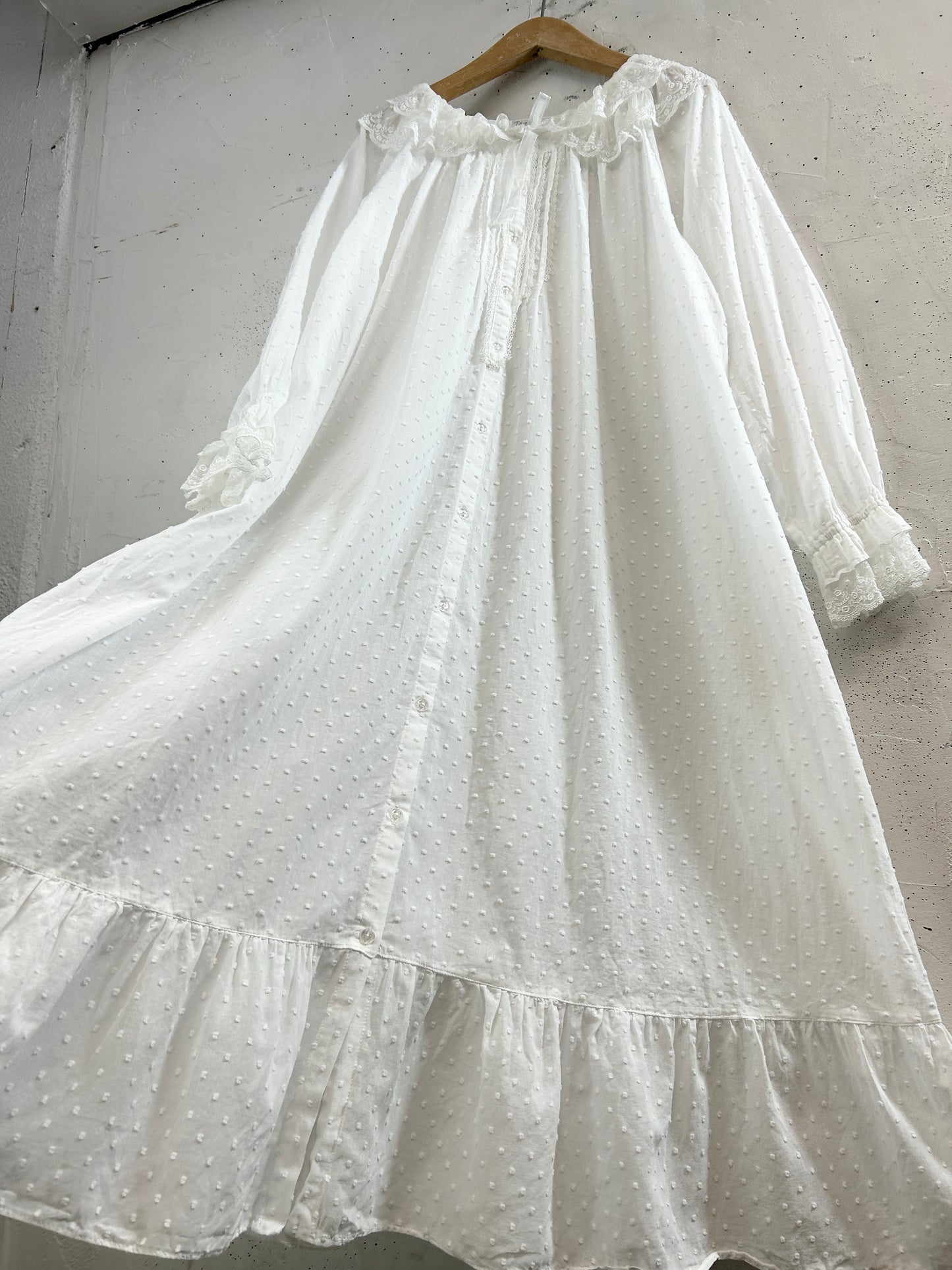 Vintage White Dress [I33685]
