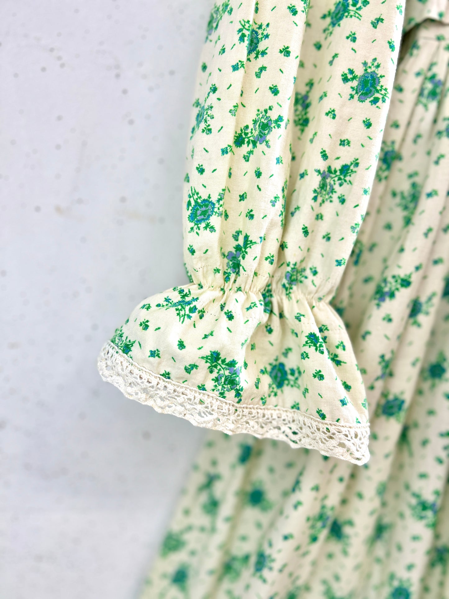 '70s Vintage Dress  [C31792]