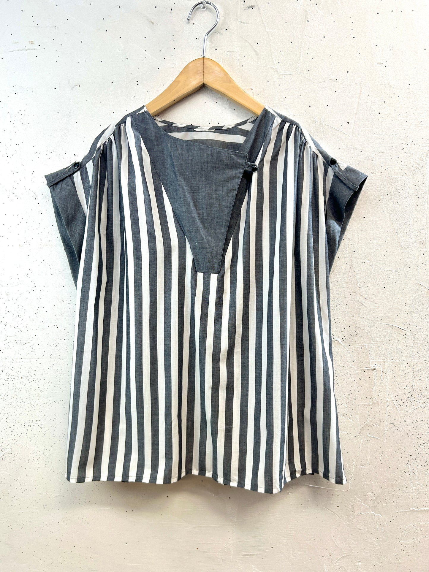 Vintage Tops [D32235]