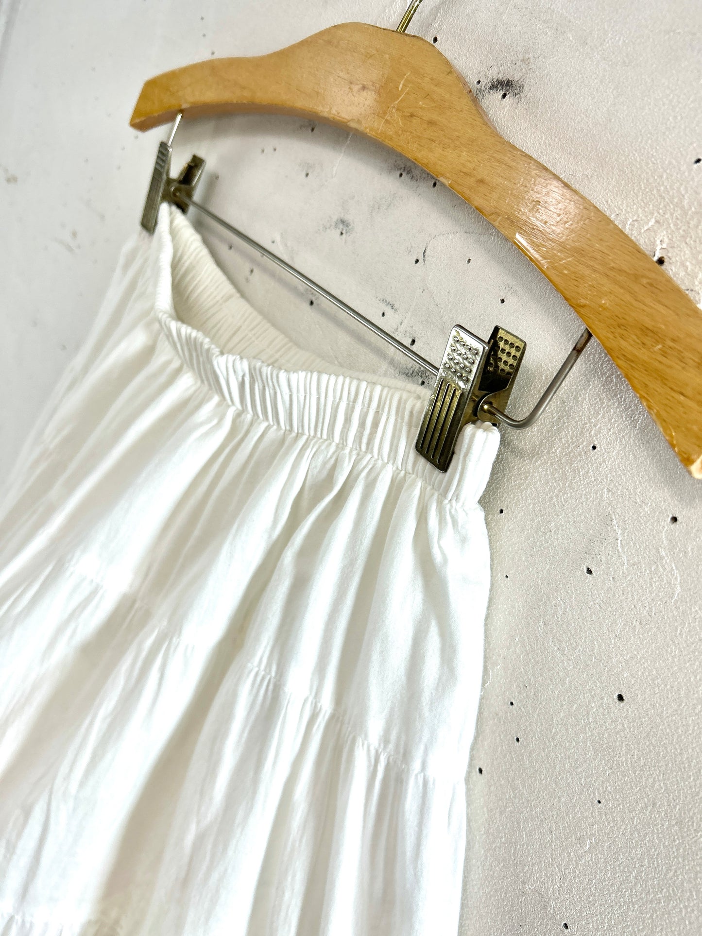 Vintage White Skirt [B31683]