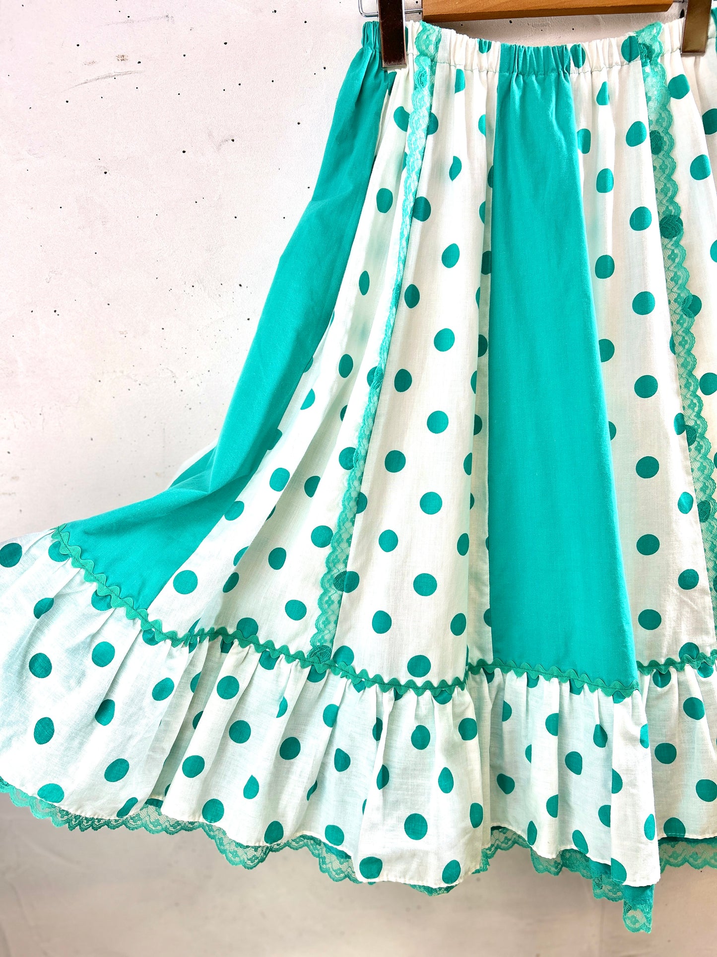 Vintage Tiered Skirt Made In USA  [H30824]