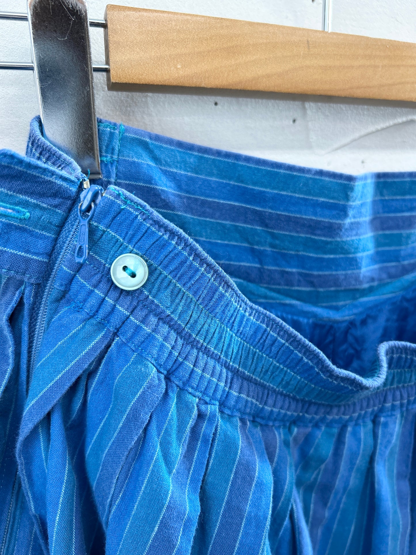 Vintage Skirt MADE IN W.GERMANY [A31256]