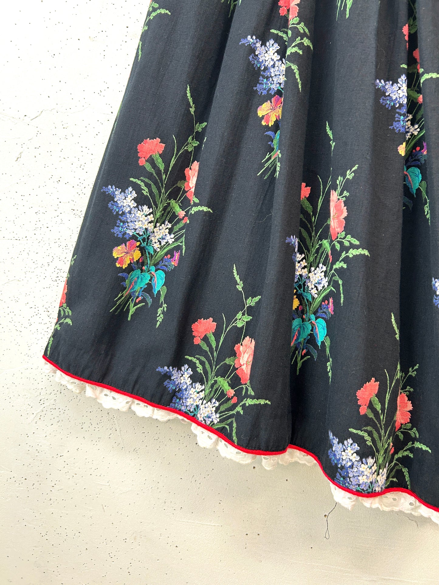 Vintage Tyrol Skirt  [F32750]