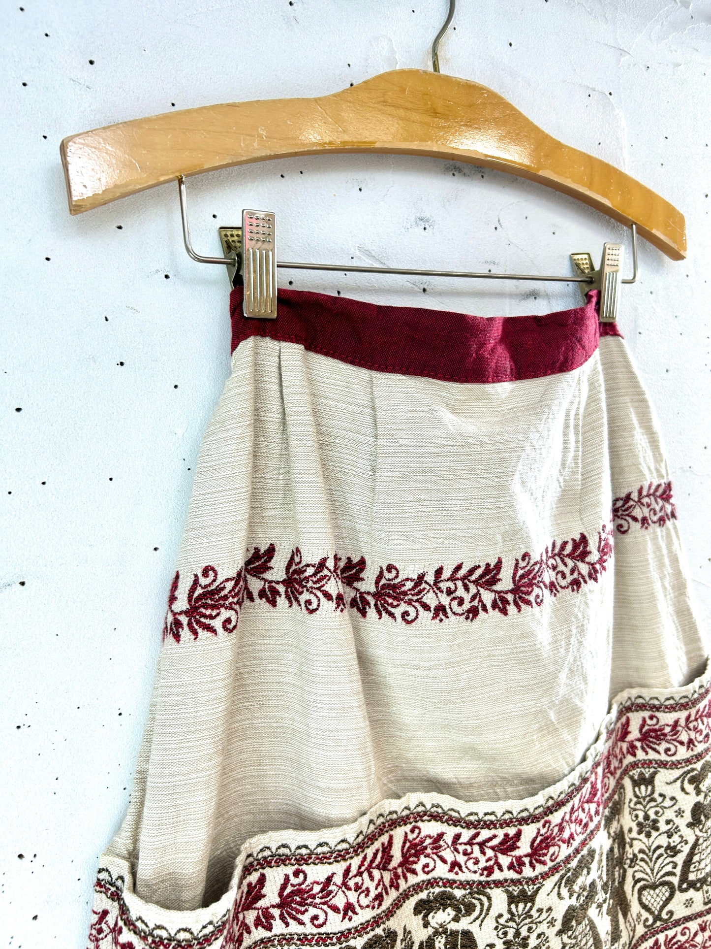 Vintage Tyrol Apron [G33023]
