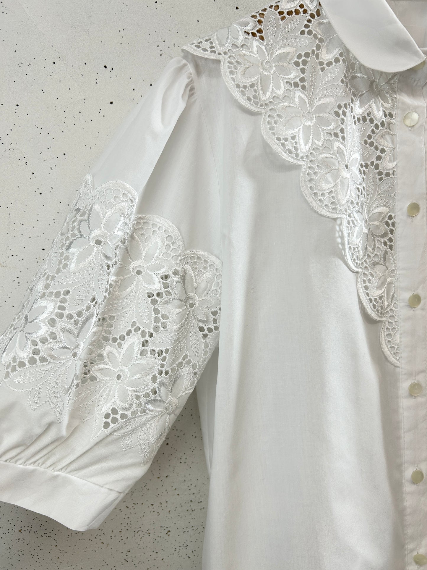 Vintage White Blouse [H33354]