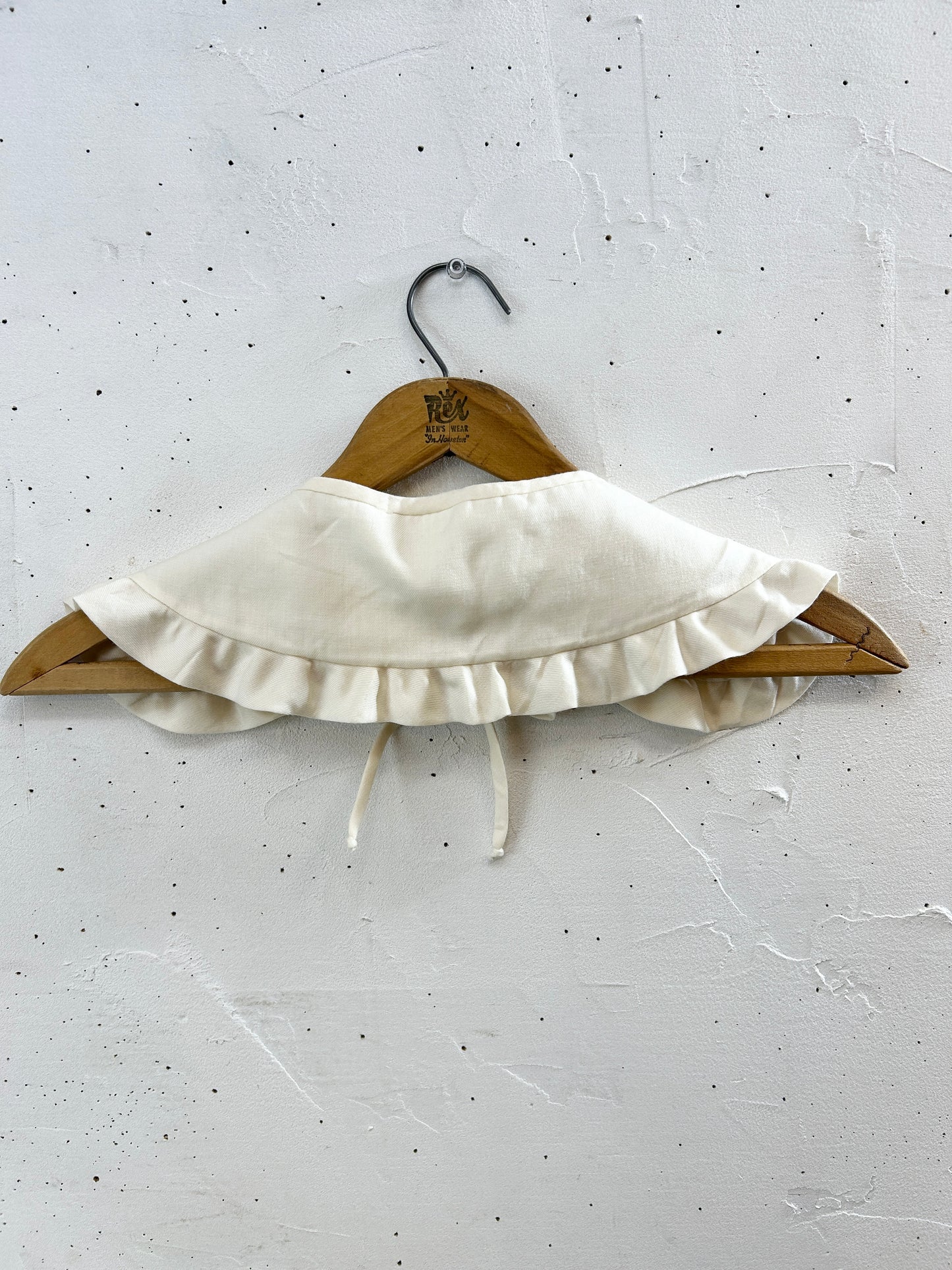 Vintage Lace Collar [J30455]
