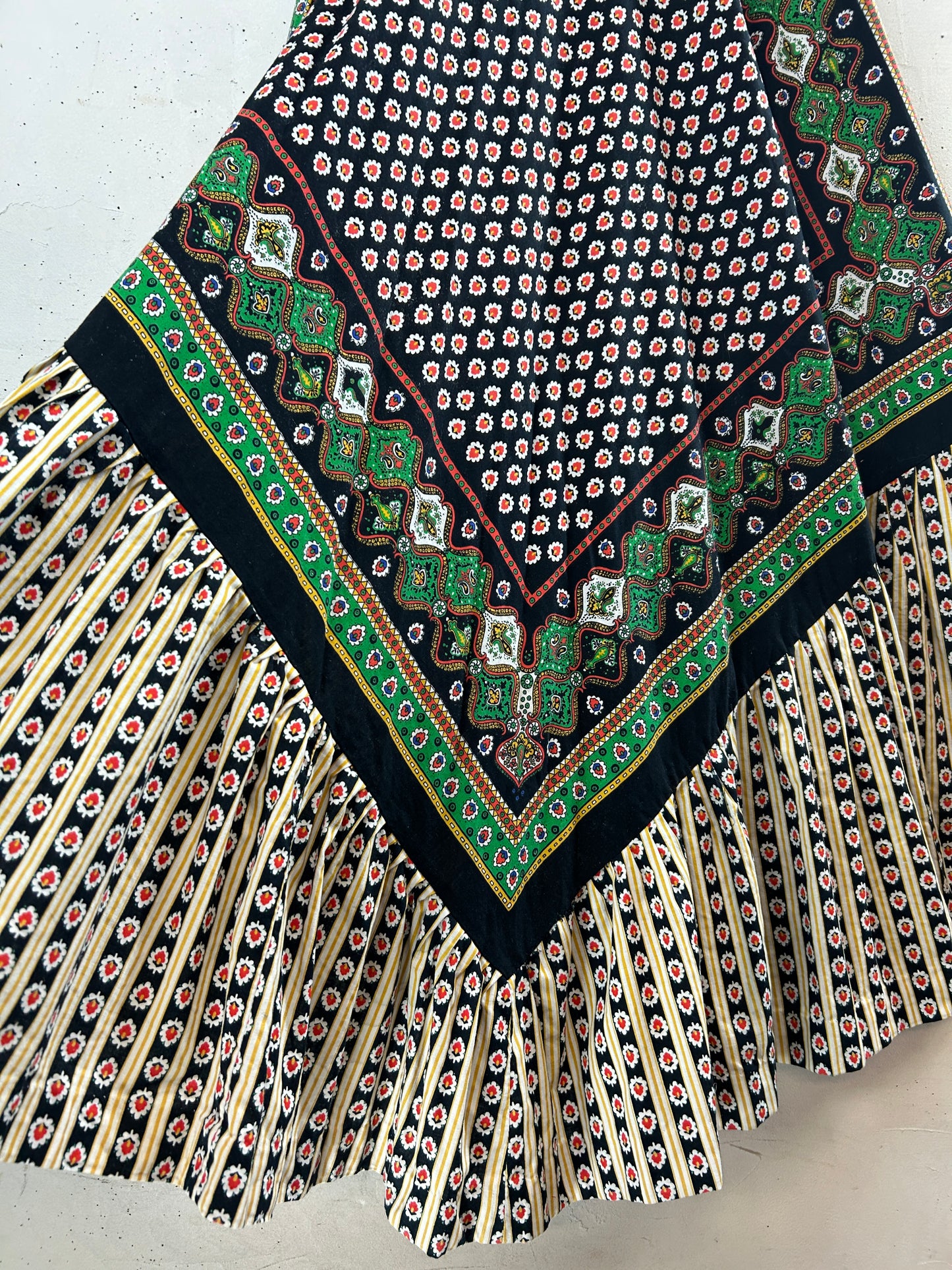’70s Vintage Skirt [I30289]