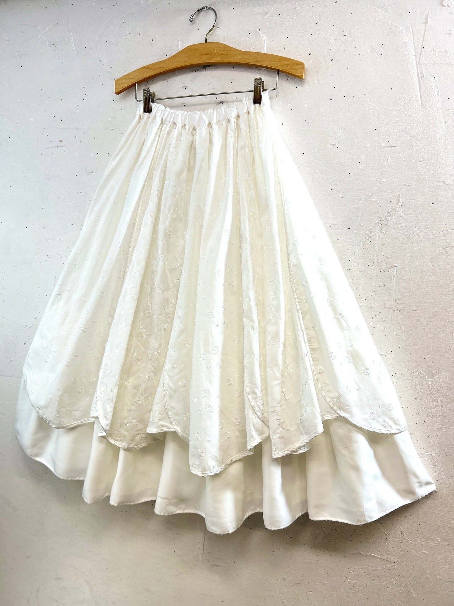Vintage White Skirt [A31461]