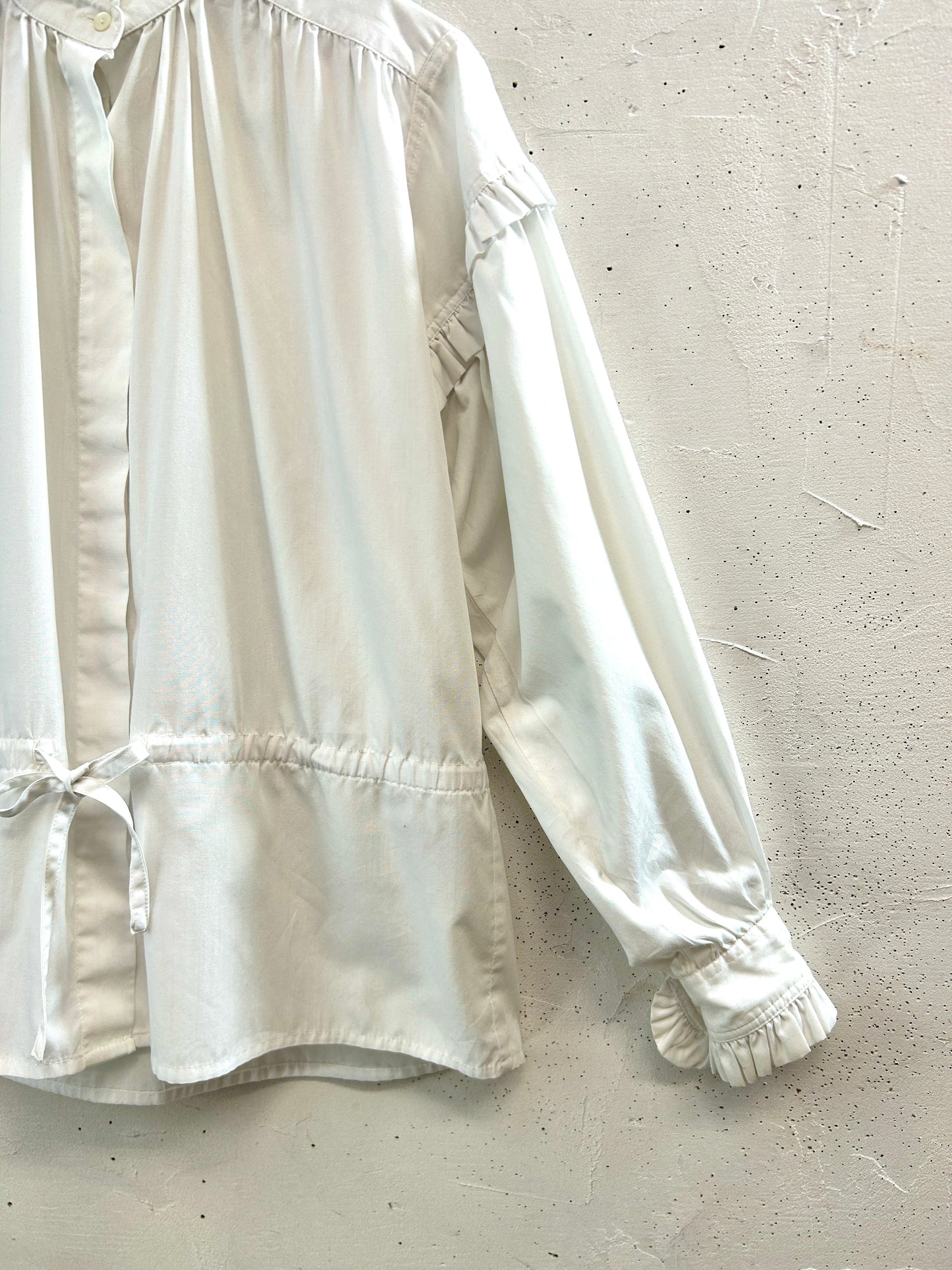 Vintage White Blouse [C31830]