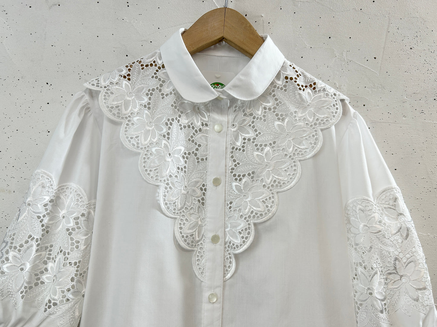 Vintage White Blouse [H33354]