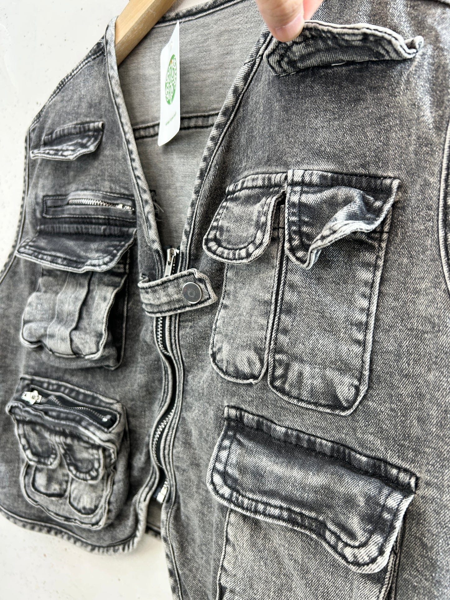 Vintage Vest [H33420]