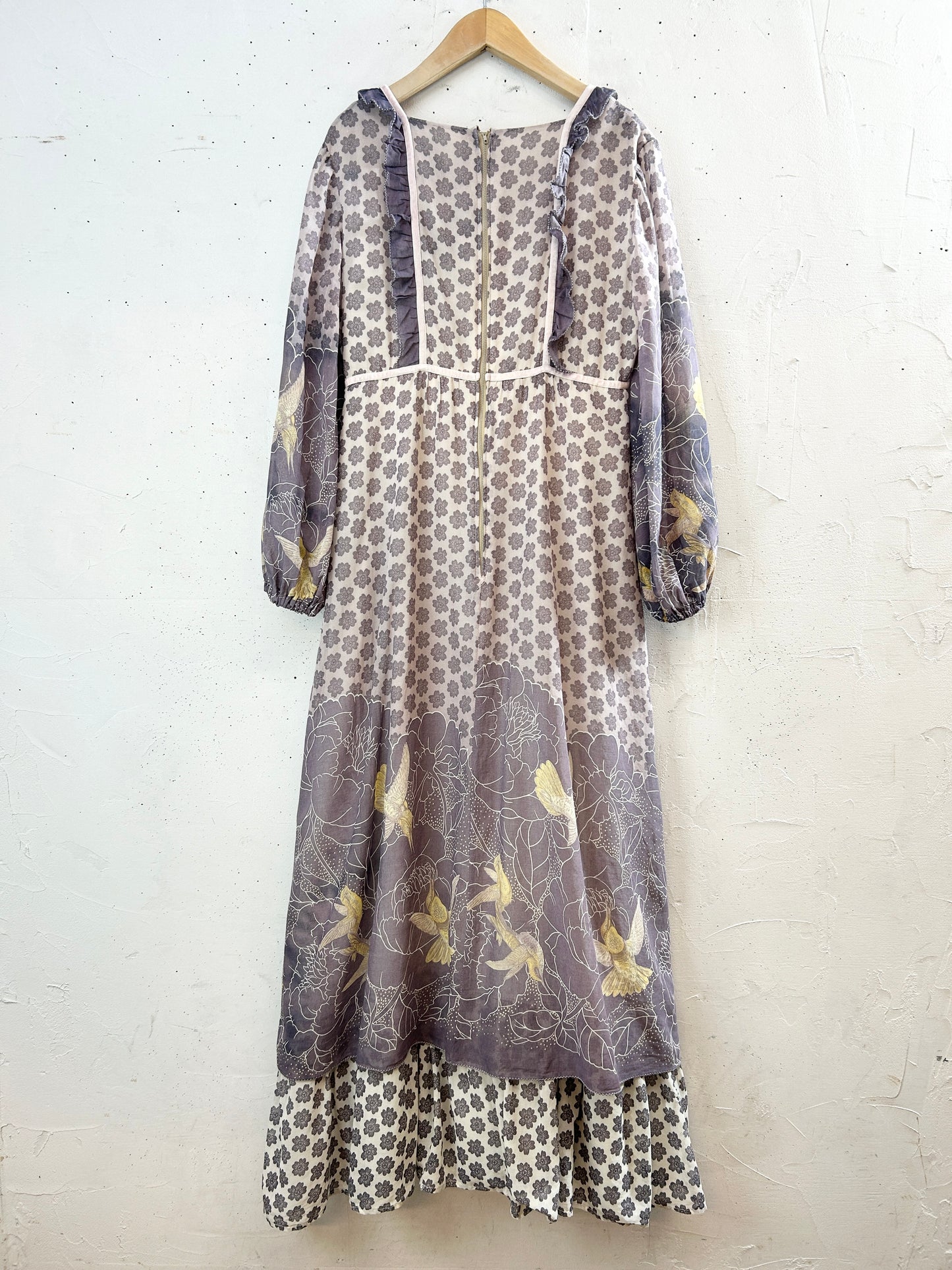 '70s Vintage Dress [J30641]