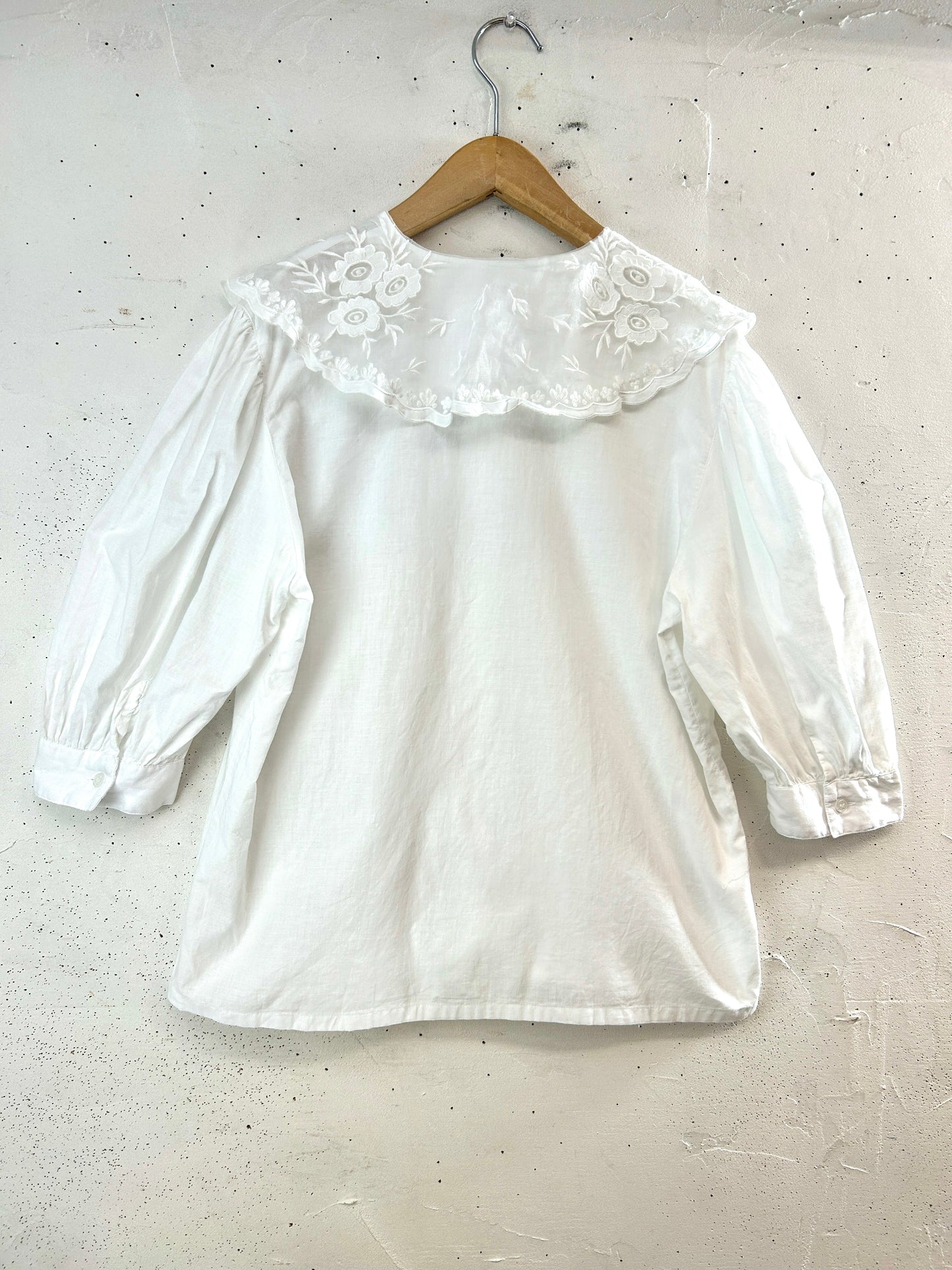 Vintage White Blouse [H33641]